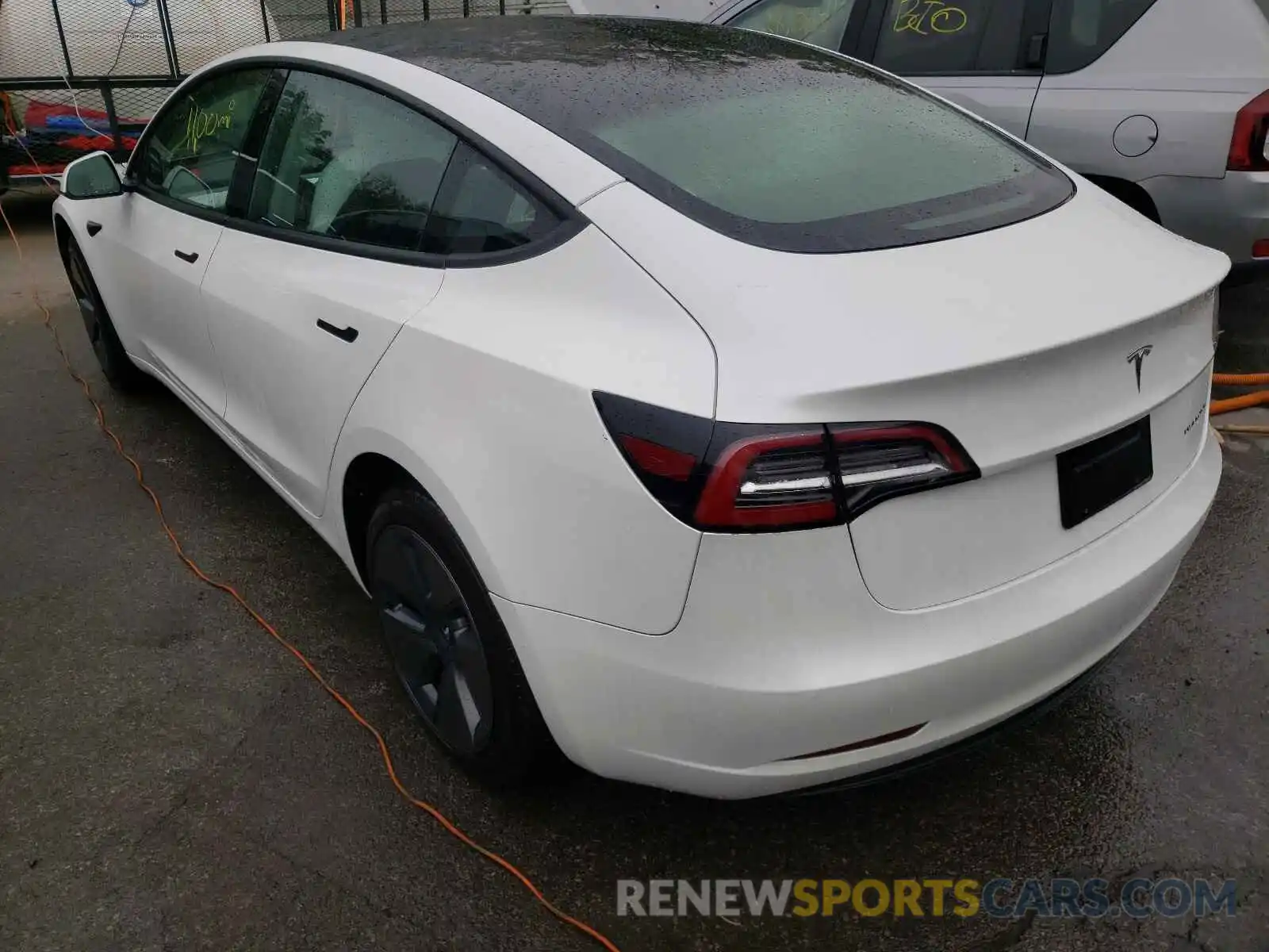 3 Photograph of a damaged car 5YJ3E1EB0MF981498 TESLA MODEL 3 2021