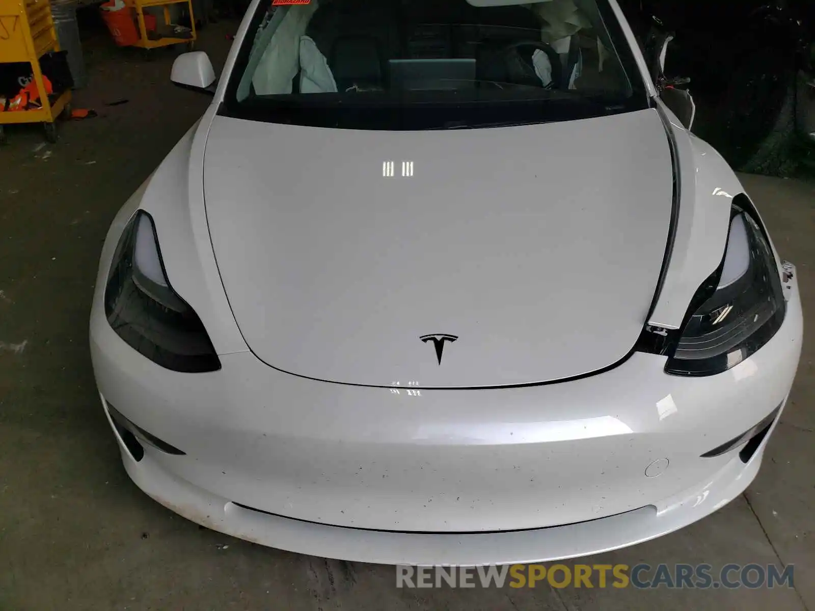 5 Photograph of a damaged car 5YJ3E1EB0MF984191 TESLA MODEL 3 2021