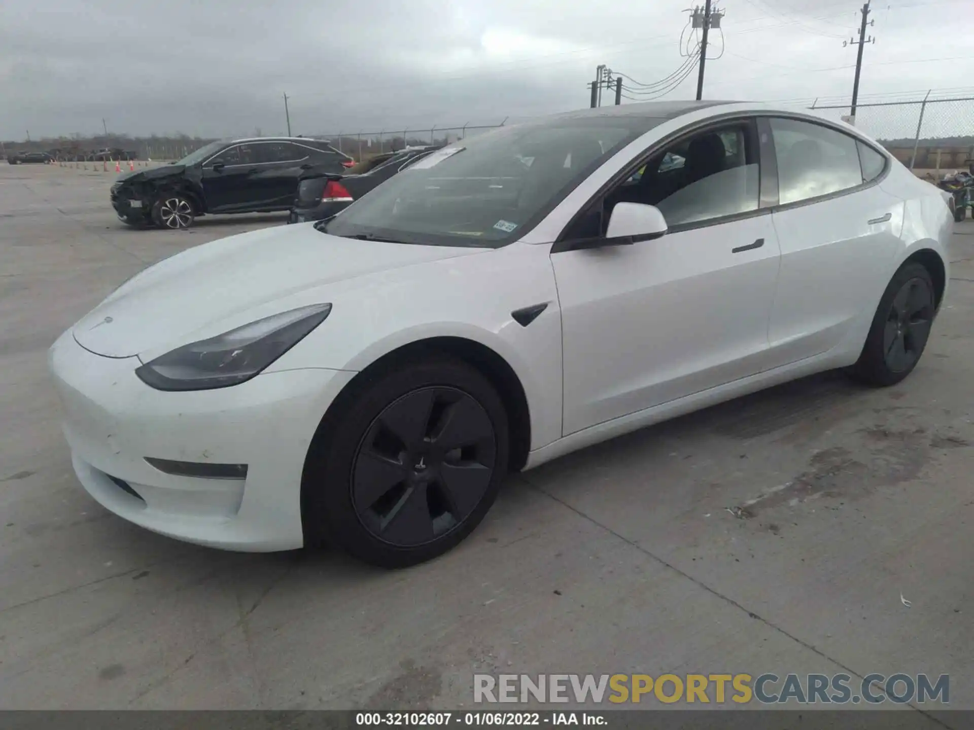 2 Фотография поврежденного автомобиля 5YJ3E1EB1MF019677 TESLA MODEL 3 2021