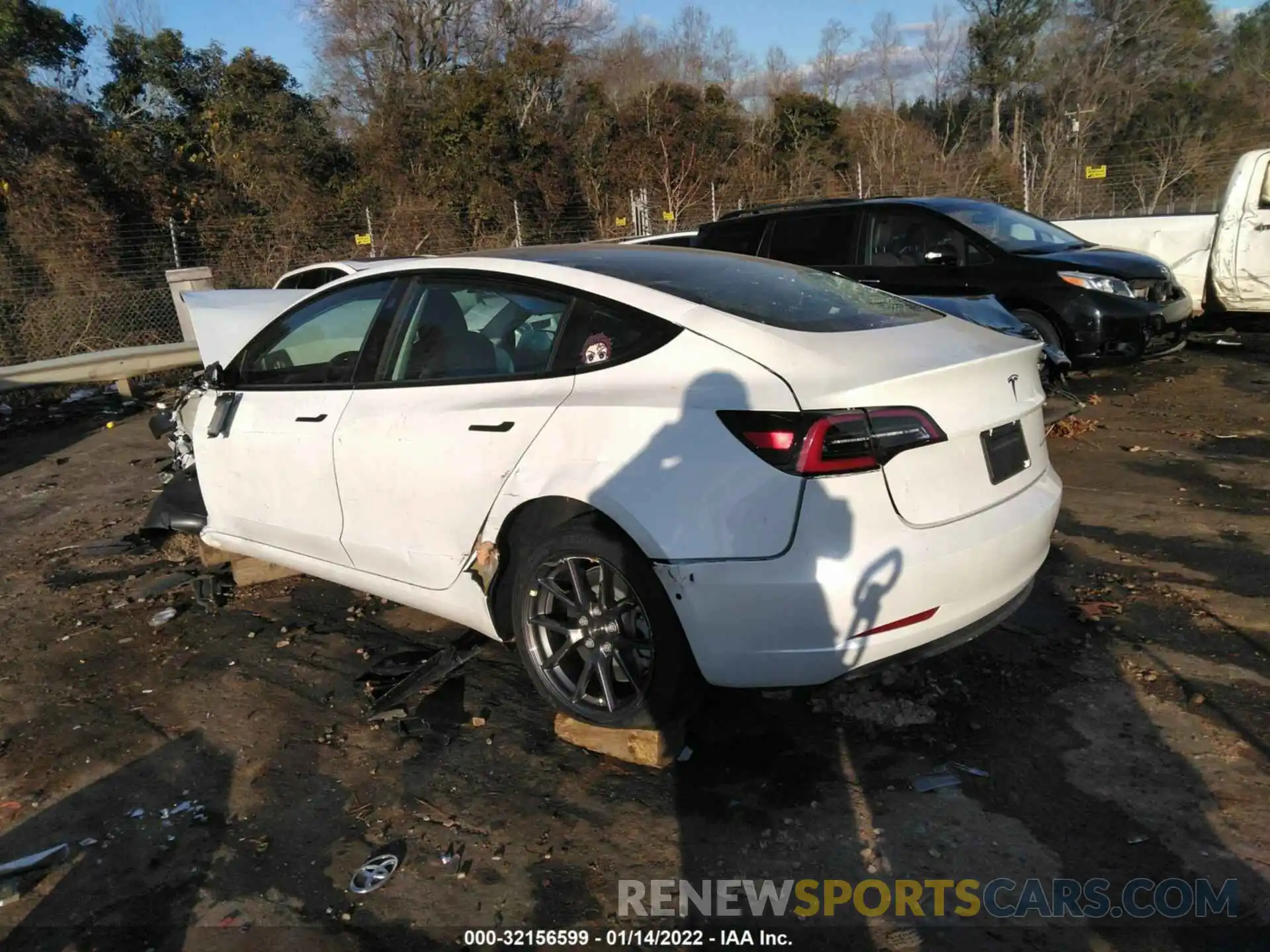 3 Photograph of a damaged car 5YJ3E1EB1MF081001 TESLA MODEL 3 2021