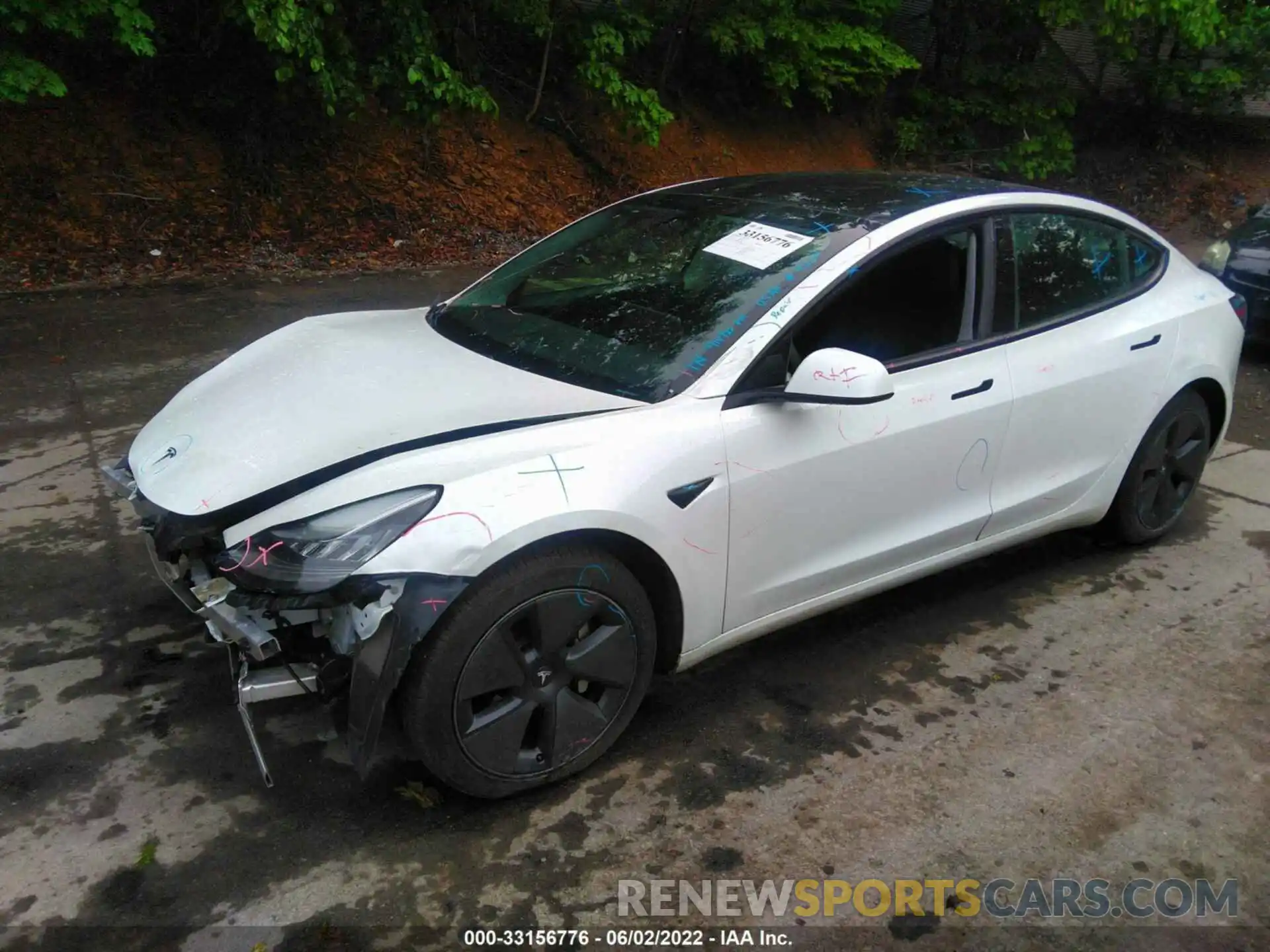 2 Photograph of a damaged car 5YJ3E1EB1MF852945 TESLA MODEL 3 2021