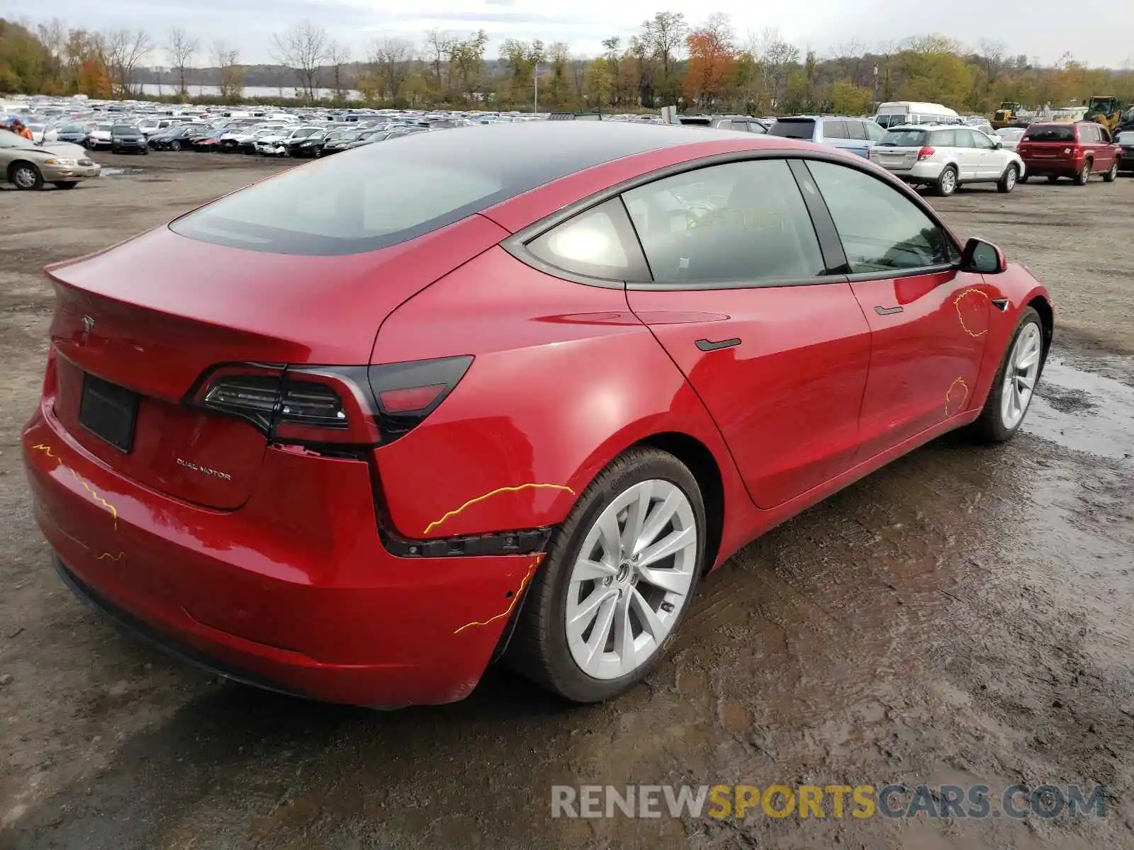 4 Фотография поврежденного автомобиля 5YJ3E1EB1MF924257 TESLA MODEL 3 2021