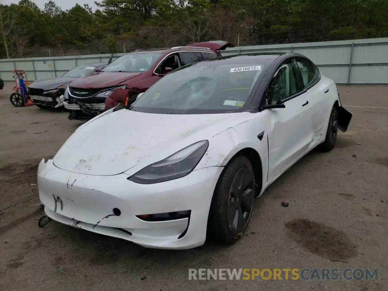 2 Photograph of a damaged car 5YJ3E1EB1MF924744 TESLA MODEL 3 2021