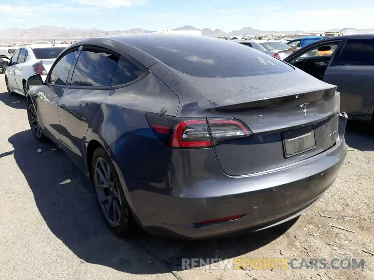 3 Photograph of a damaged car 5YJ3E1EB1MF928146 TESLA MODEL 3 2021