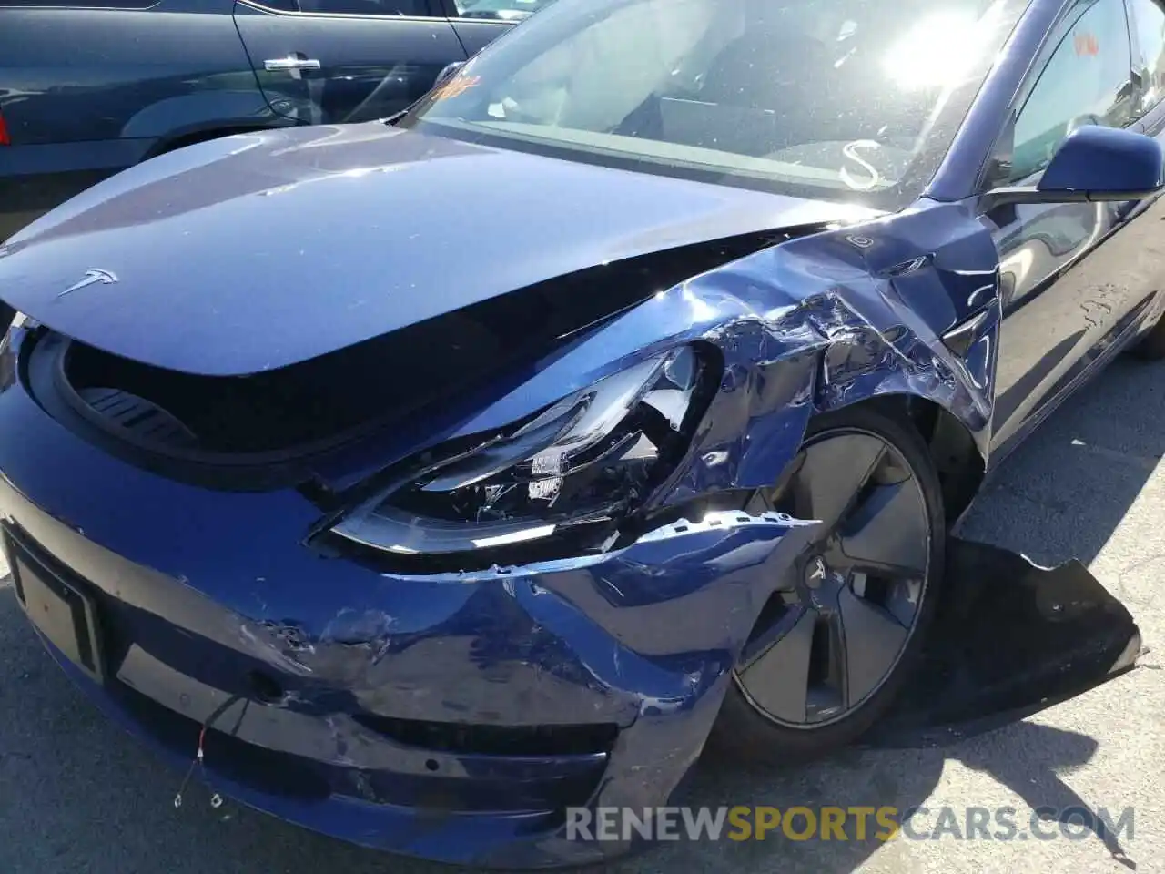 9 Photograph of a damaged car 5YJ3E1EB1MF929233 TESLA MODEL 3 2021