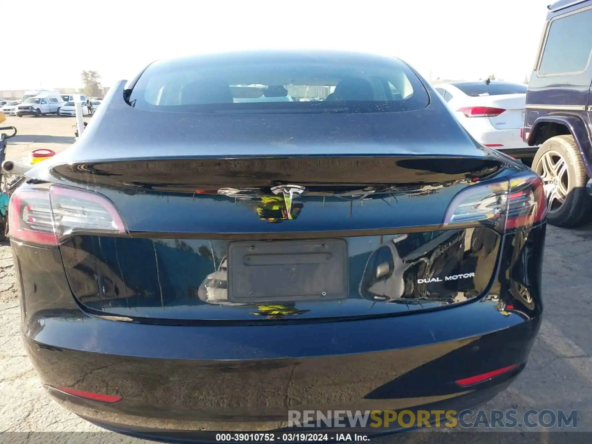 16 Photograph of a damaged car 5YJ3E1EB1MF936599 TESLA MODEL 3 2021