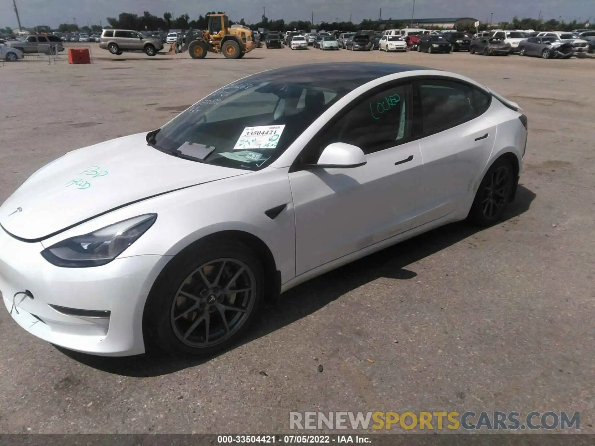 2 Photograph of a damaged car 5YJ3E1EB1MF979386 TESLA MODEL 3 2021