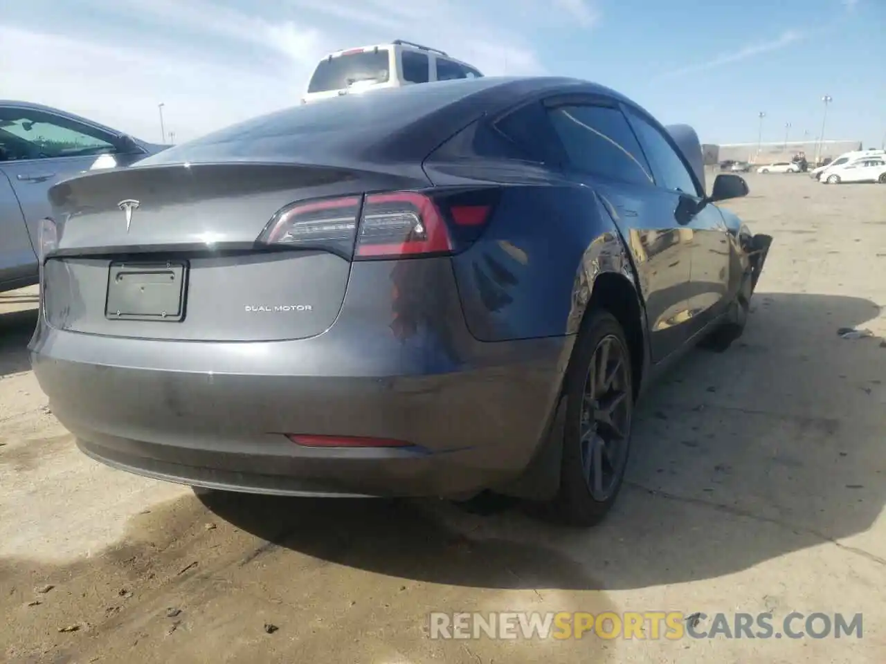 4 Photograph of a damaged car 5YJ3E1EB1MF979615 TESLA MODEL 3 2021