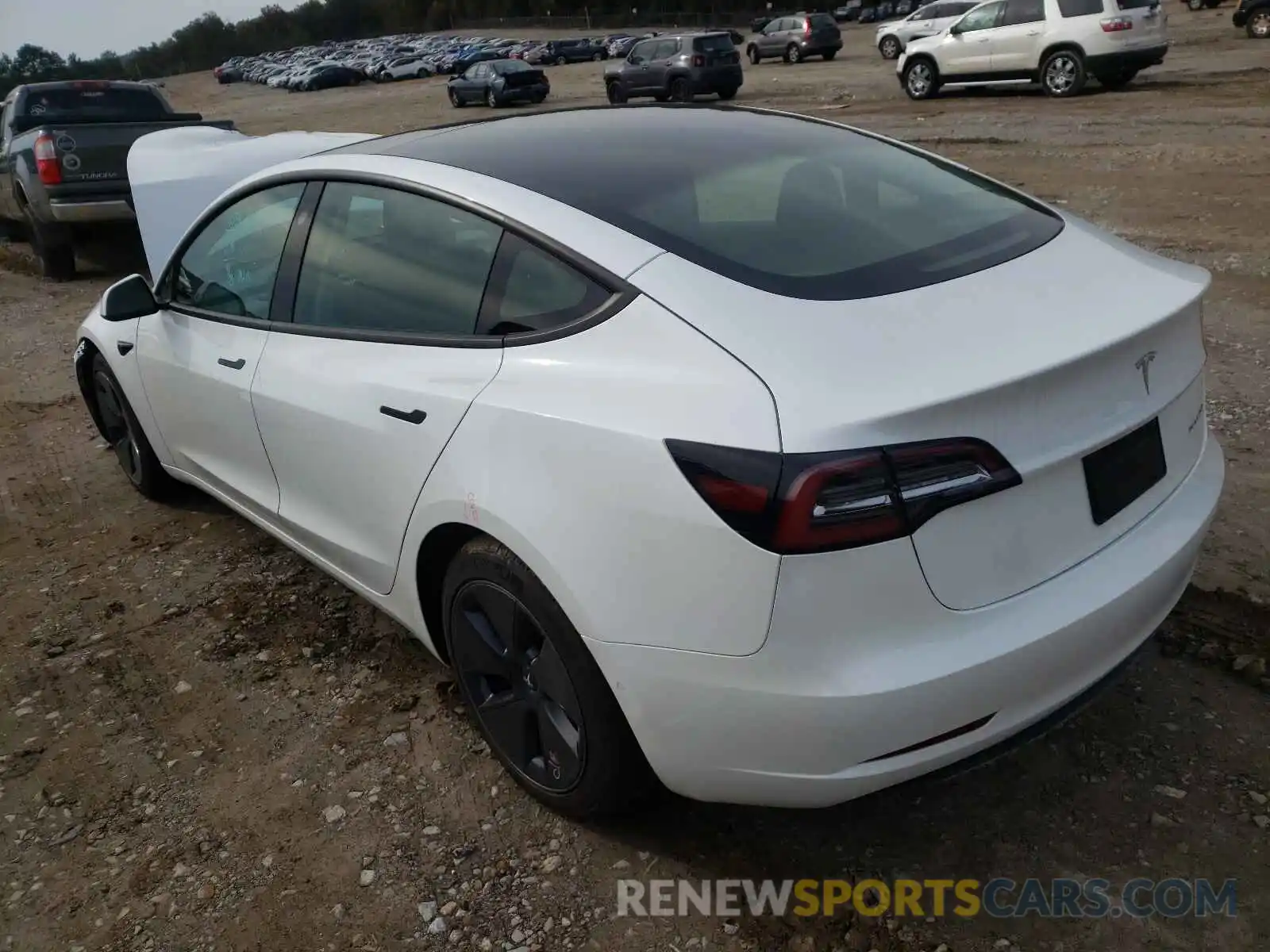 3 Photograph of a damaged car 5YJ3E1EB1MF992316 TESLA MODEL 3 2021