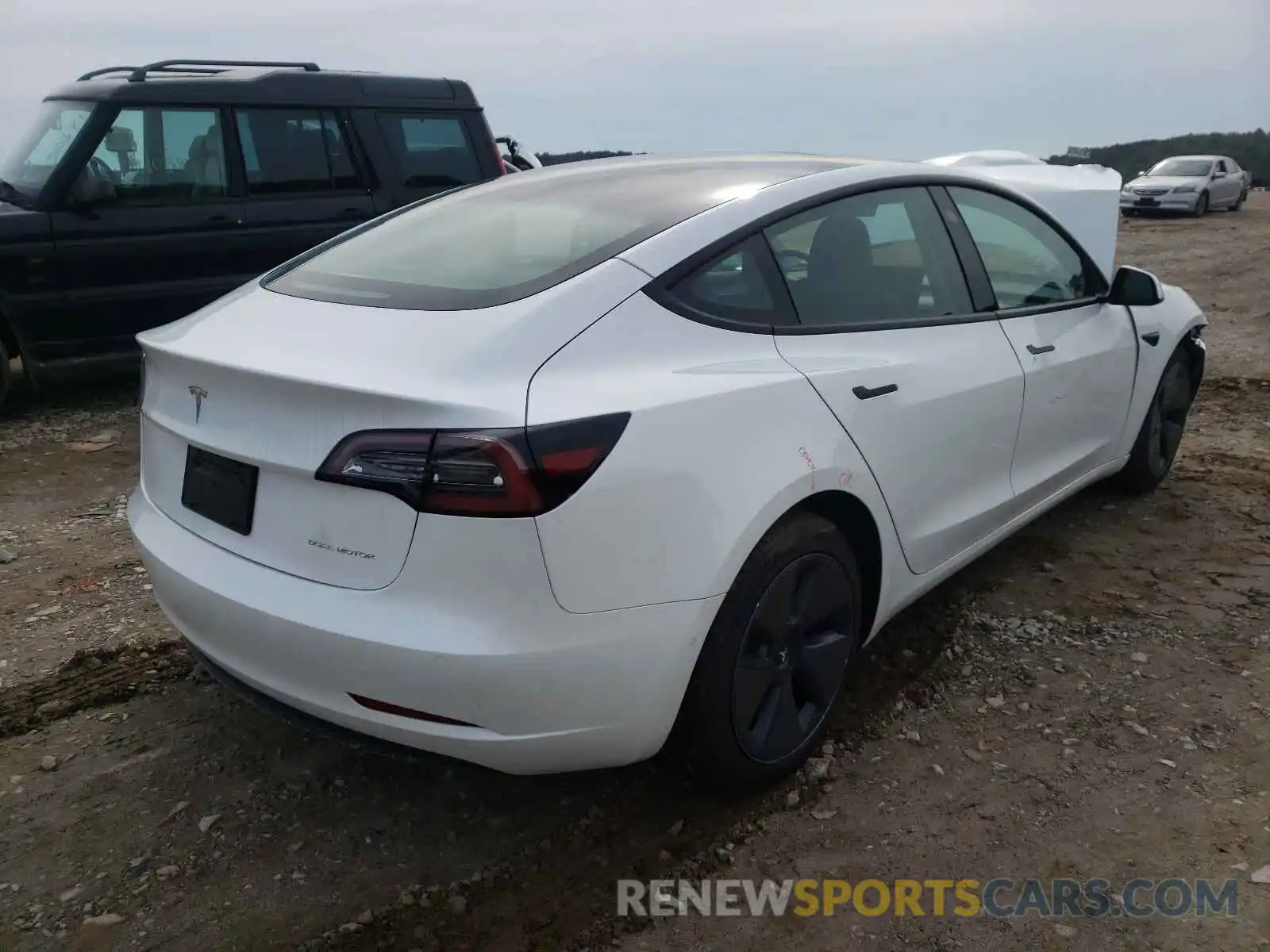 4 Фотография поврежденного автомобиля 5YJ3E1EB1MF992316 TESLA MODEL 3 2021