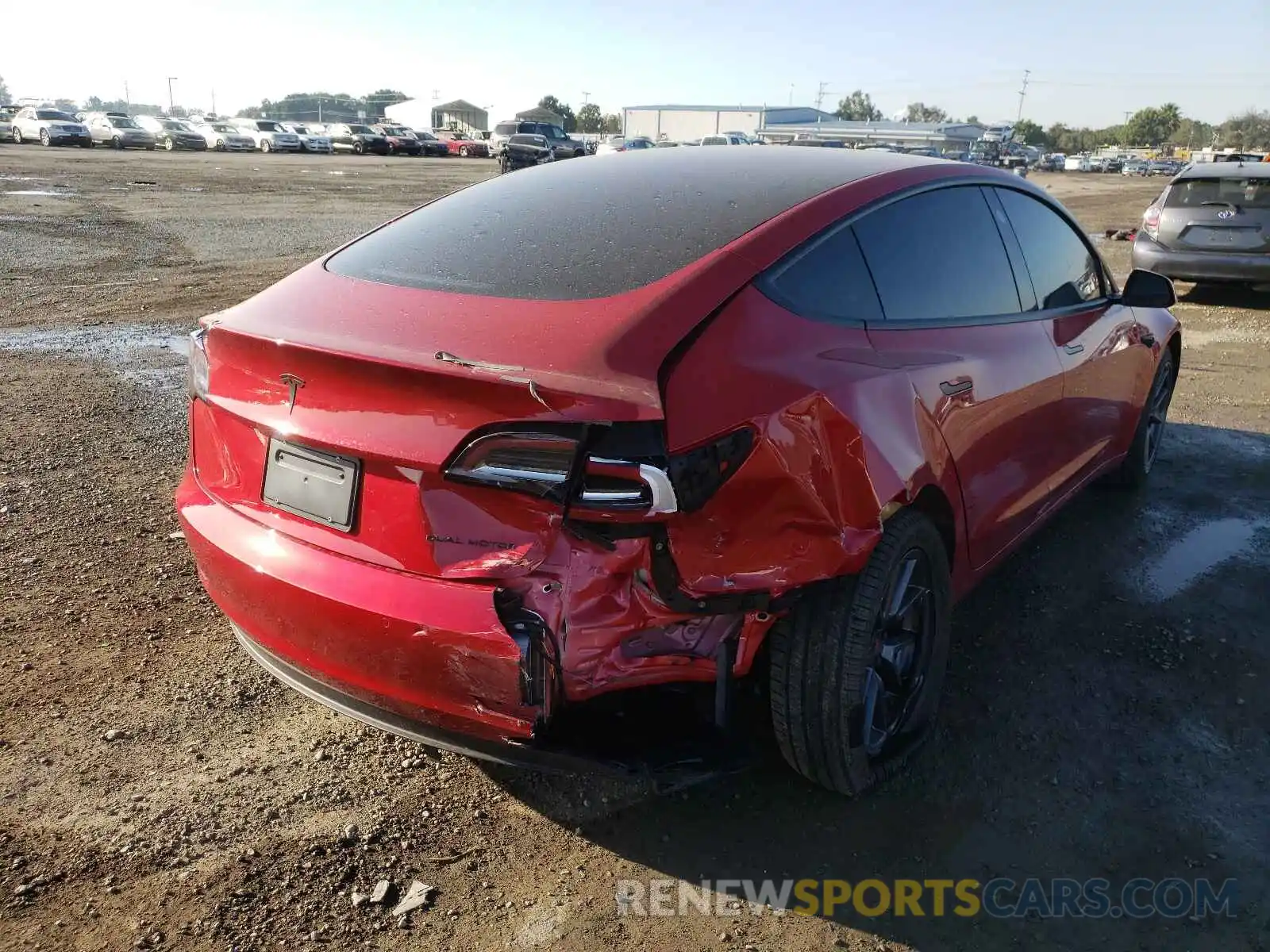 4 Photograph of a damaged car 5YJ3E1EB2MF006663 TESLA MODEL 3 2021