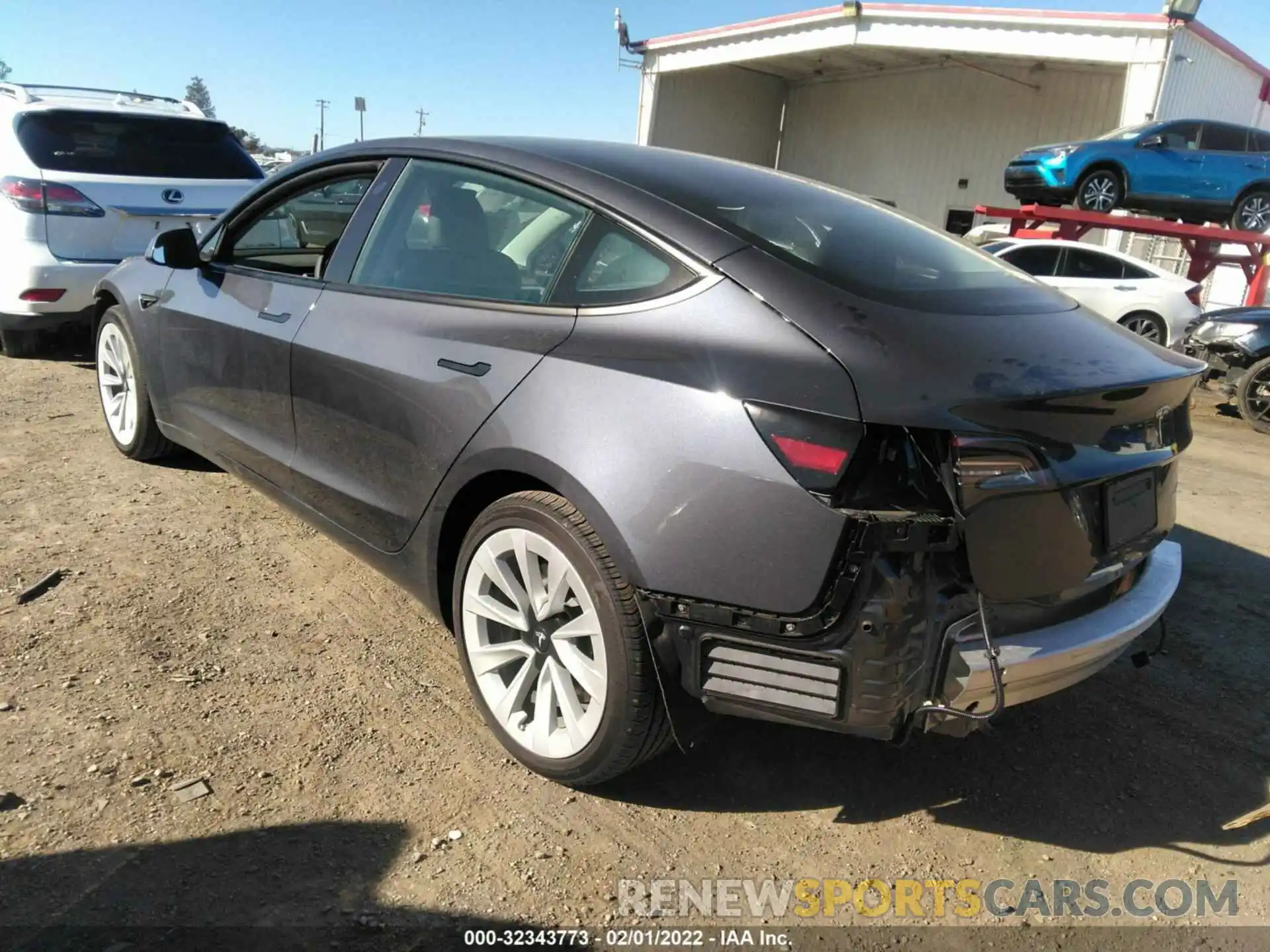 2 Фотография поврежденного автомобиля 5YJ3E1EB2MF036939 TESLA MODEL 3 2021