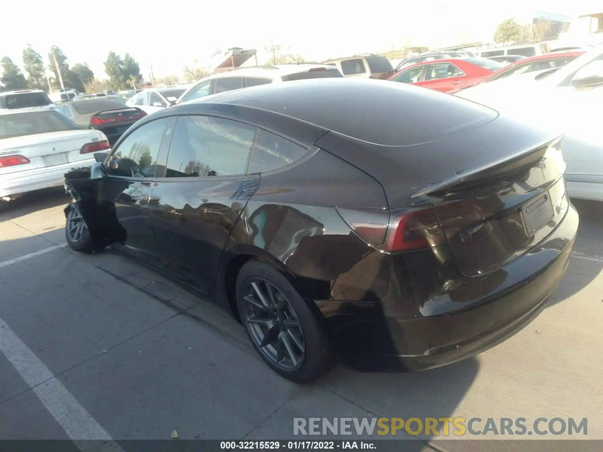 3 Photograph of a damaged car 5YJ3E1EB2MF077524 TESLA MODEL 3 2021