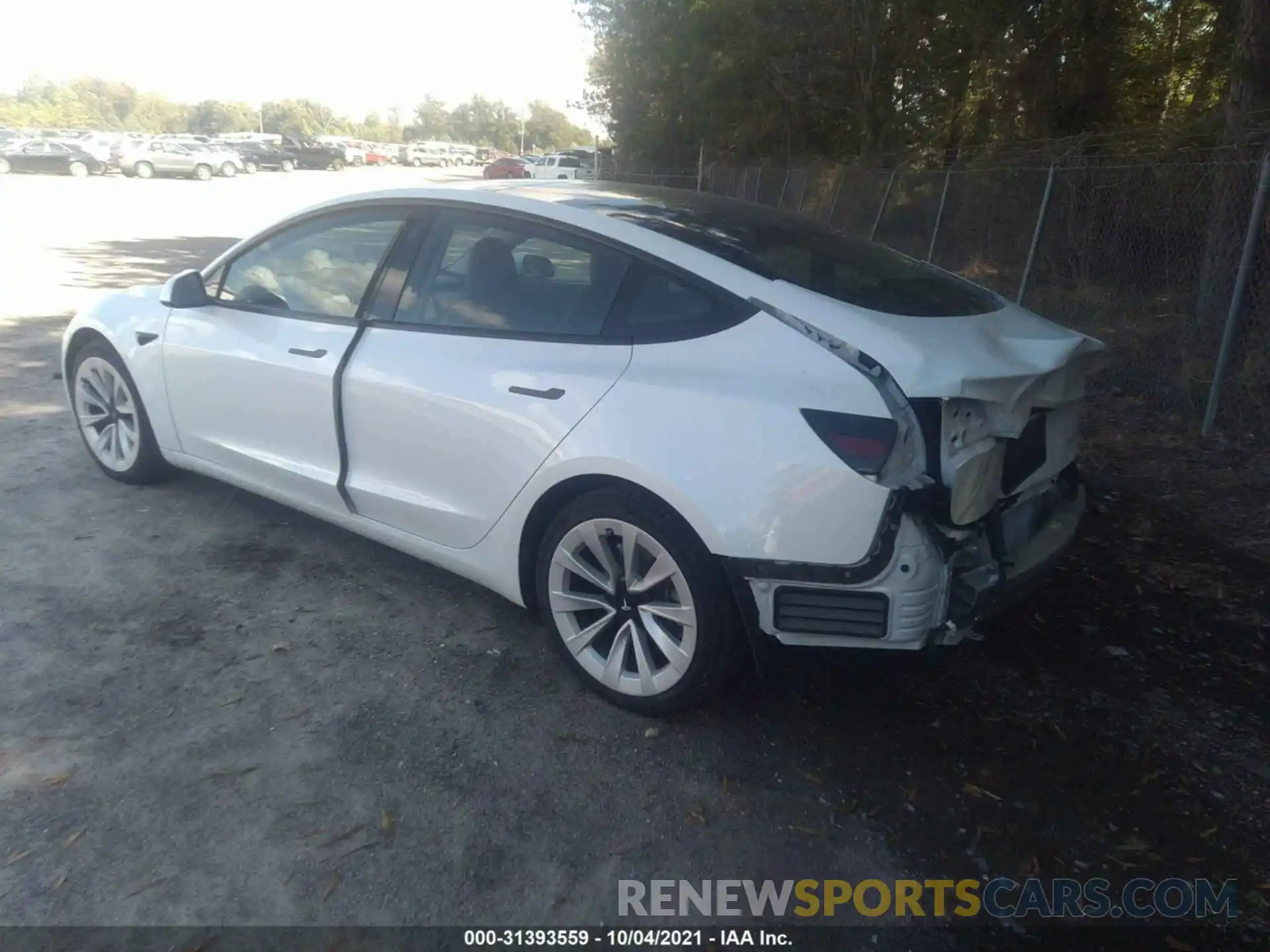 3 Photograph of a damaged car 5YJ3E1EB2MF855742 TESLA MODEL 3 2021