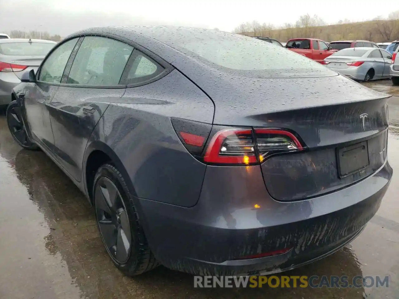 3 Photograph of a damaged car 5YJ3E1EB2MF862075 TESLA MODEL 3 2021