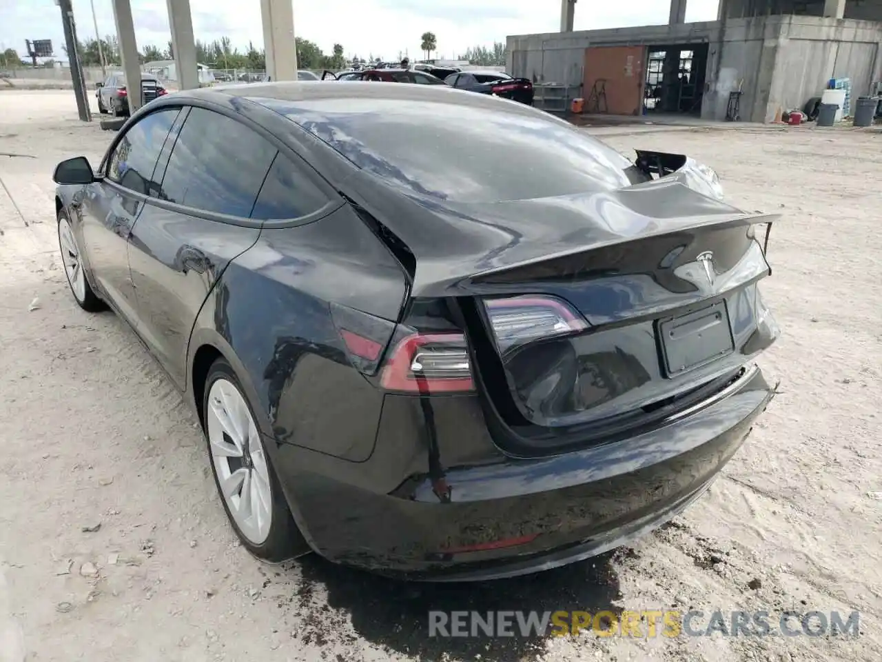 3 Photograph of a damaged car 5YJ3E1EB2MF919049 TESLA MODEL 3 2021