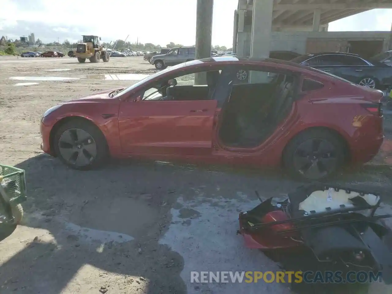 9 Photograph of a damaged car 5YJ3E1EB2MF924400 TESLA MODEL 3 2021