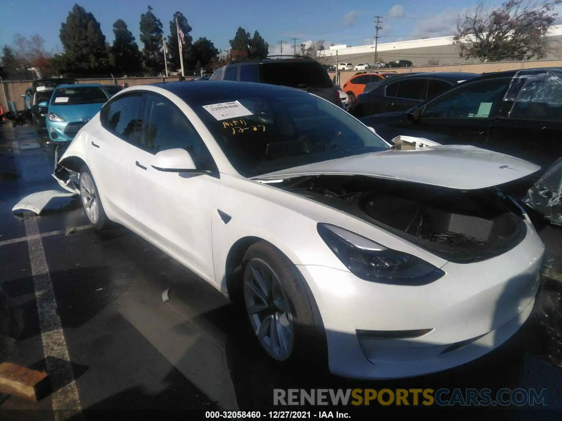 1 Photograph of a damaged car 5YJ3E1EB2MF927474 TESLA MODEL 3 2021