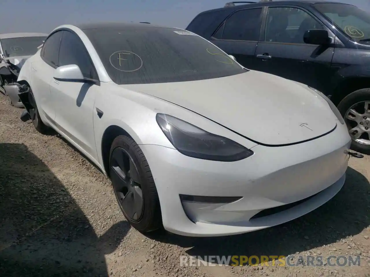 1 Photograph of a damaged car 5YJ3E1EB2MF938099 TESLA MODEL 3 2021