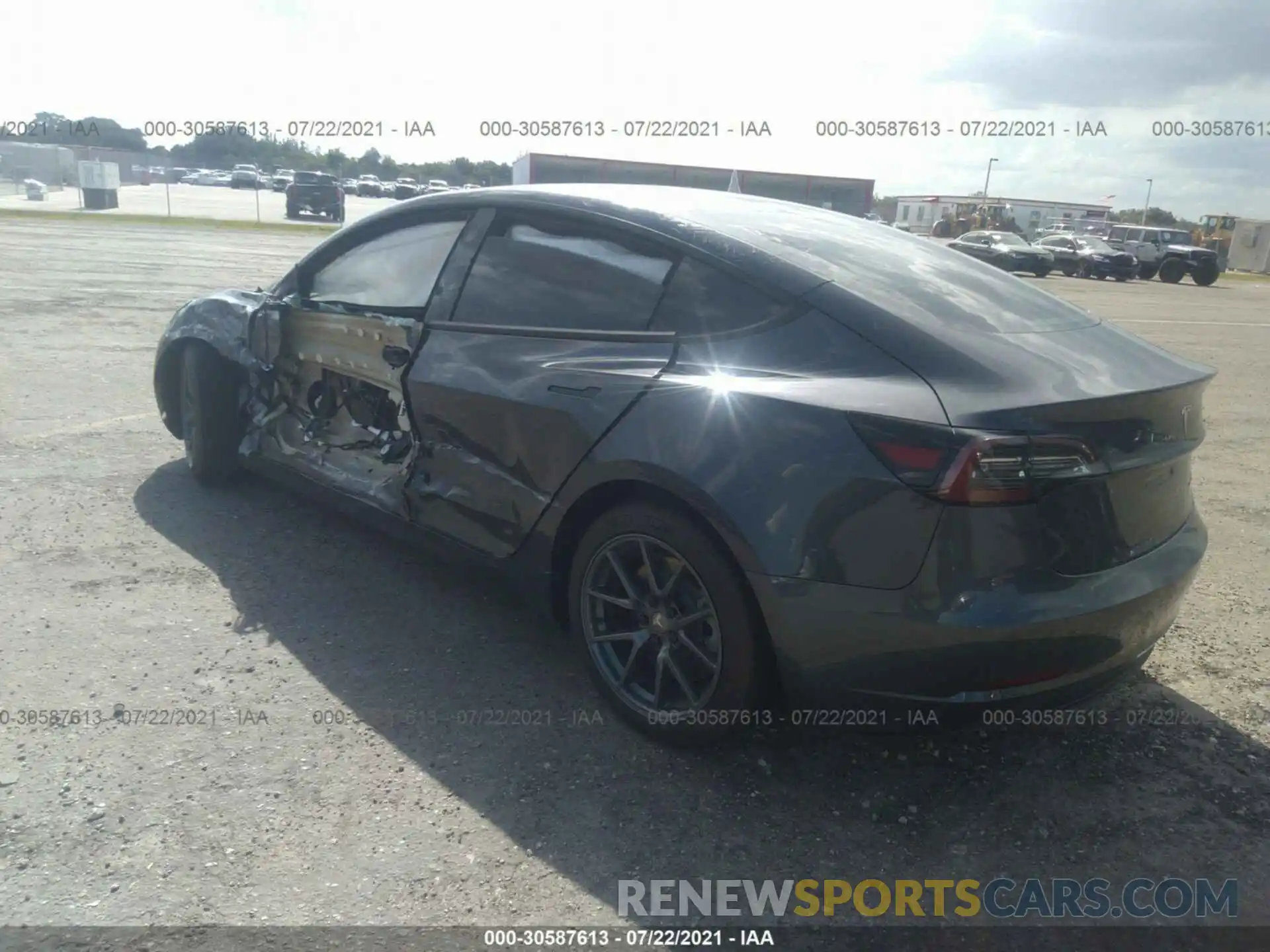 3 Photograph of a damaged car 5YJ3E1EB2MF965528 TESLA MODEL 3 2021