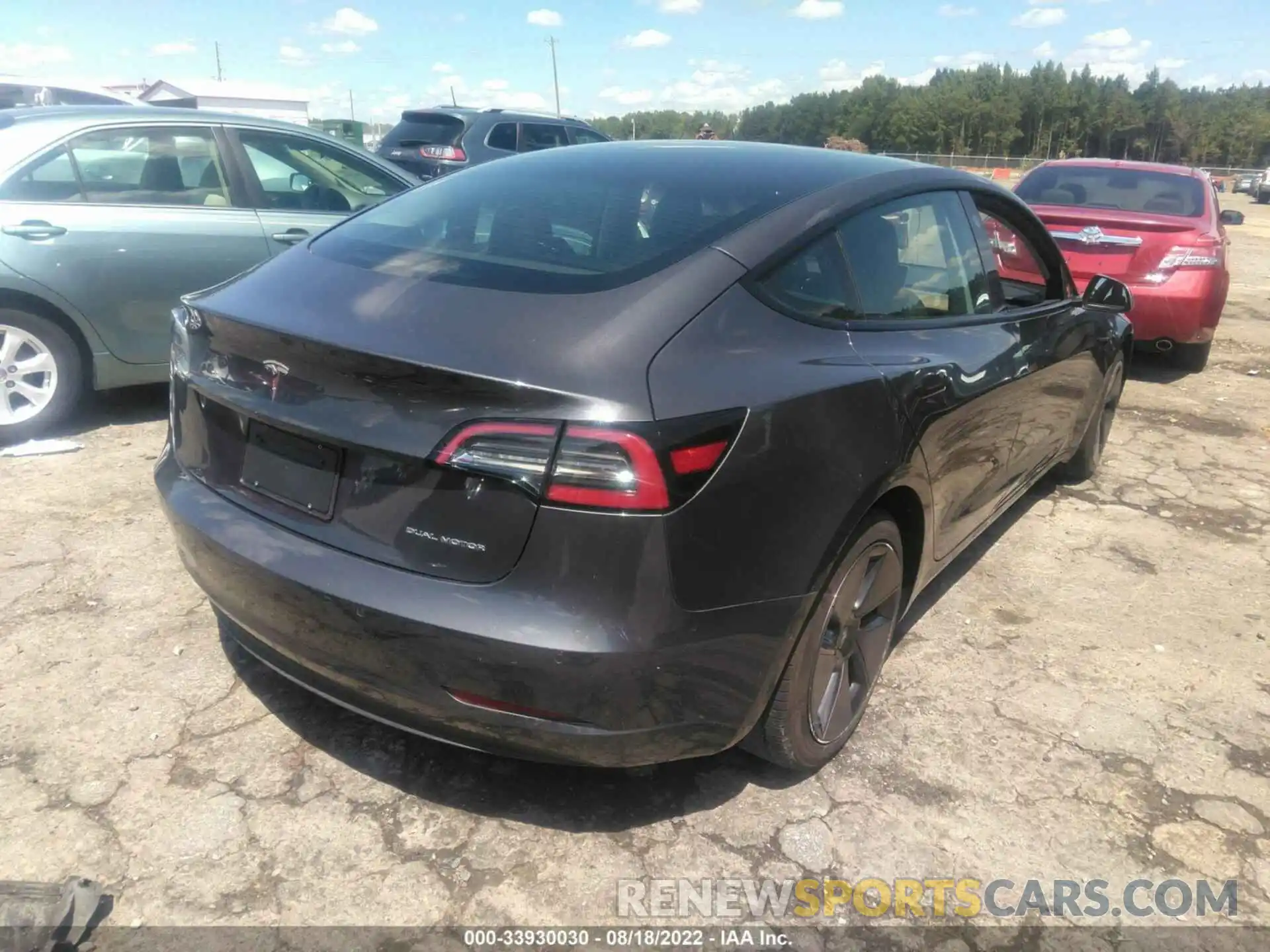 4 Фотография поврежденного автомобиля 5YJ3E1EB2MF974407 TESLA MODEL 3 2021