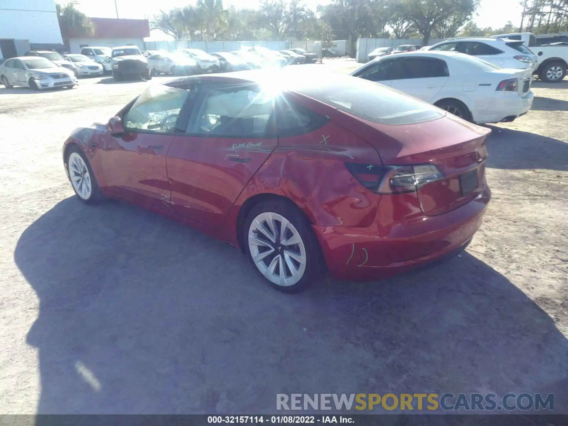 3 Photograph of a damaged car 5YJ3E1EB2MF980370 TESLA MODEL 3 2021