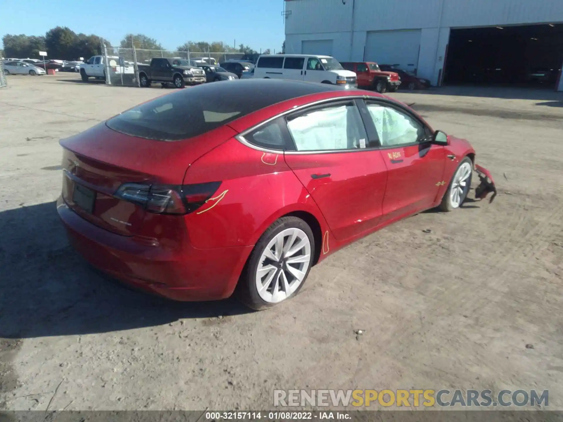 4 Photograph of a damaged car 5YJ3E1EB2MF980370 TESLA MODEL 3 2021