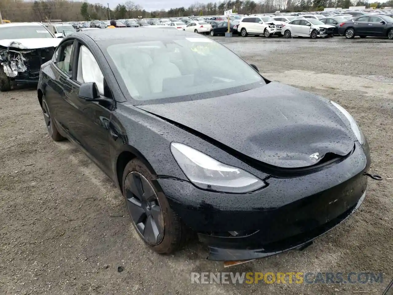 1 Photograph of a damaged car 5YJ3E1EB2MF981227 TESLA MODEL 3 2021