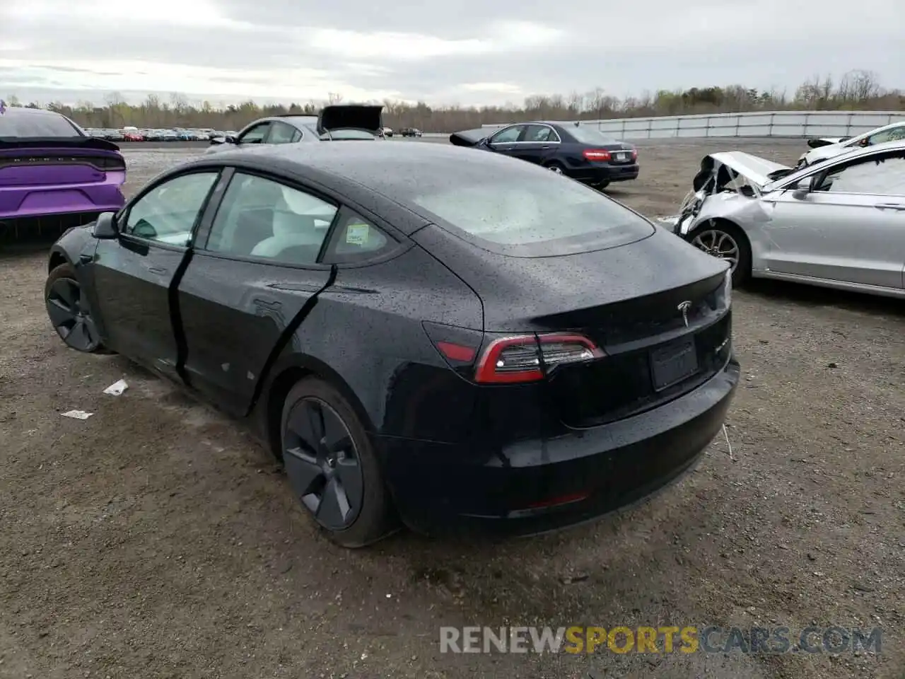 3 Photograph of a damaged car 5YJ3E1EB2MF981227 TESLA MODEL 3 2021