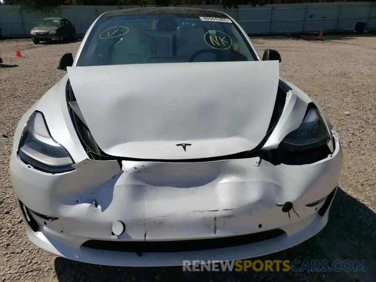 9 Photograph of a damaged car 5YJ3E1EB3MF035704 TESLA MODEL 3 2021