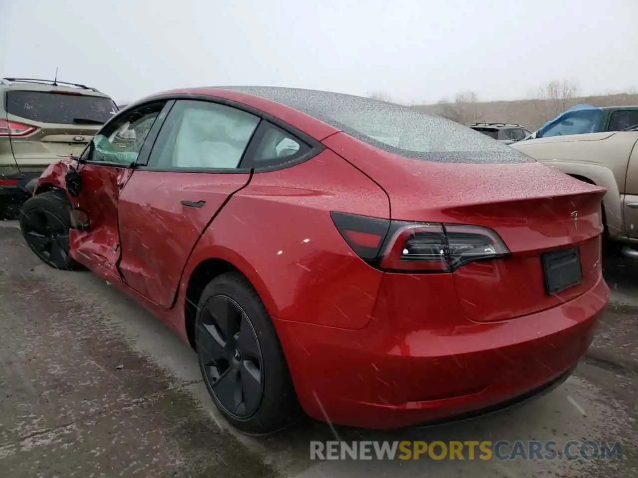 3 Photograph of a damaged car 5YJ3E1EB3MF086586 TESLA MODEL 3 2021