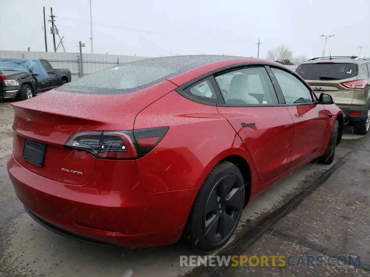 4 Фотография поврежденного автомобиля 5YJ3E1EB3MF086586 TESLA MODEL 3 2021