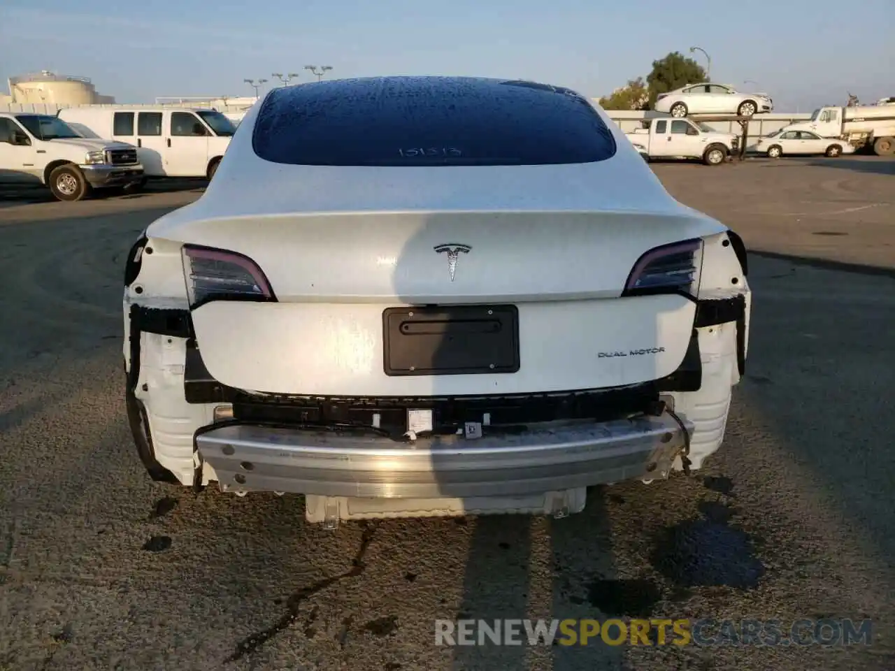 9 Photograph of a damaged car 5YJ3E1EB3MF937964 TESLA MODEL 3 2021