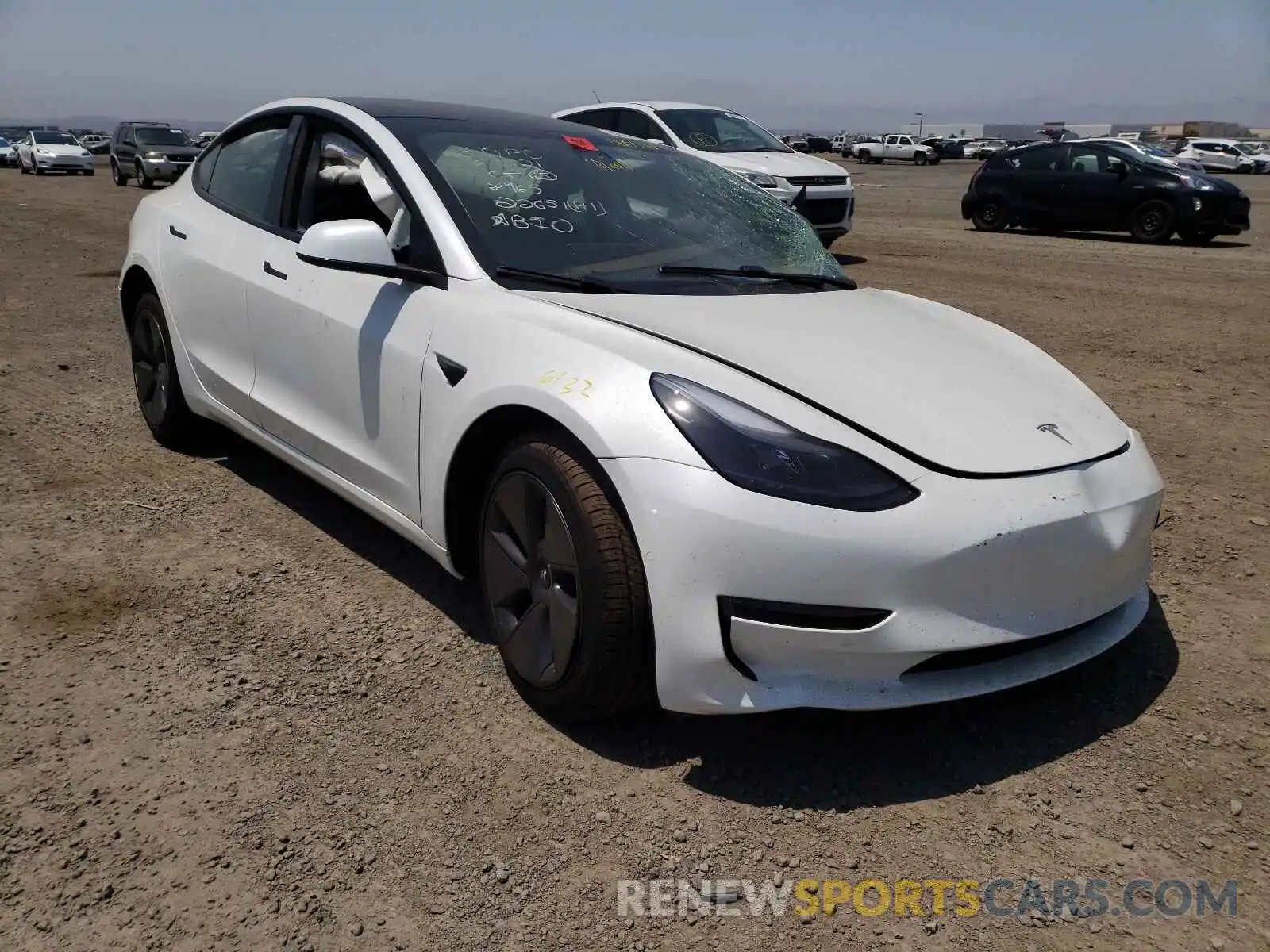 1 Photograph of a damaged car 5YJ3E1EB3MF938967 TESLA MODEL 3 2021