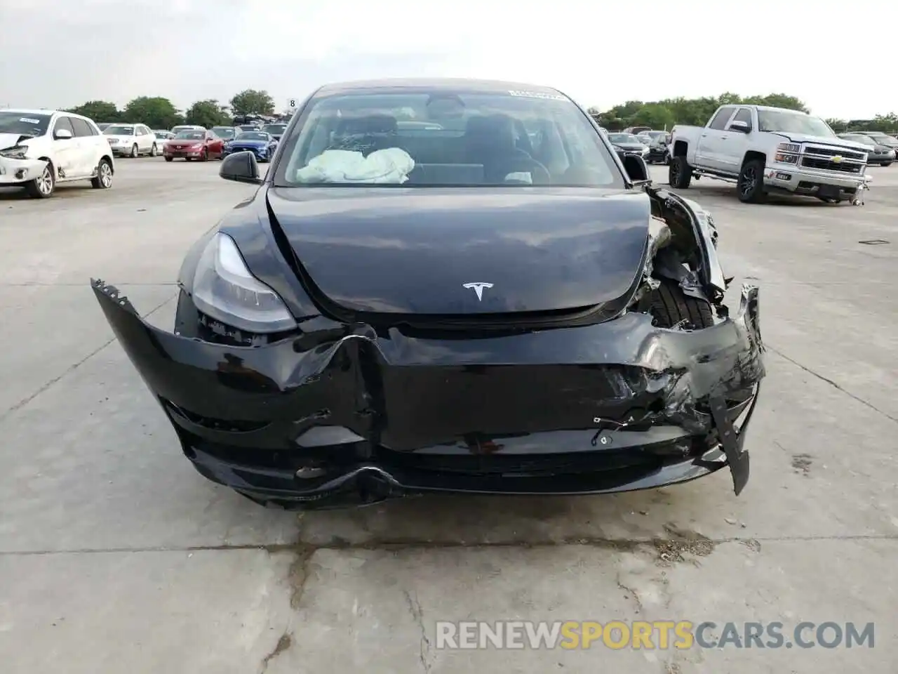 9 Photograph of a damaged car 5YJ3E1EB3MF992141 TESLA MODEL 3 2021