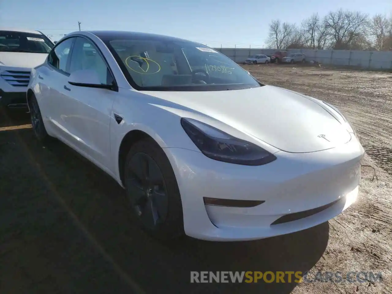 1 Photograph of a damaged car 5YJ3E1EB4MF013372 TESLA MODEL 3 2021