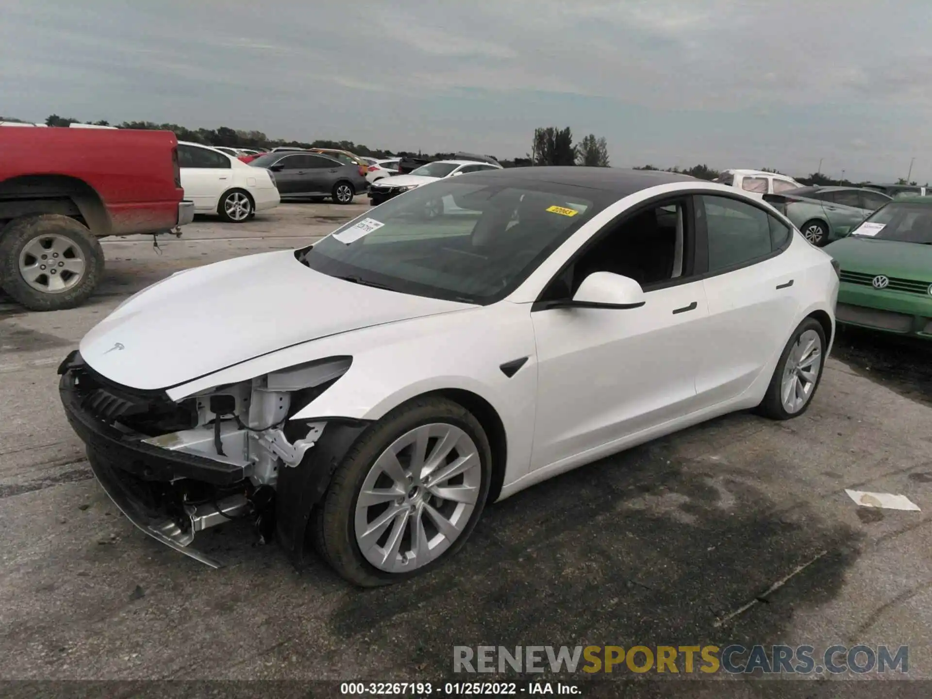 2 Photograph of a damaged car 5YJ3E1EB4MF015381 TESLA MODEL 3 2021