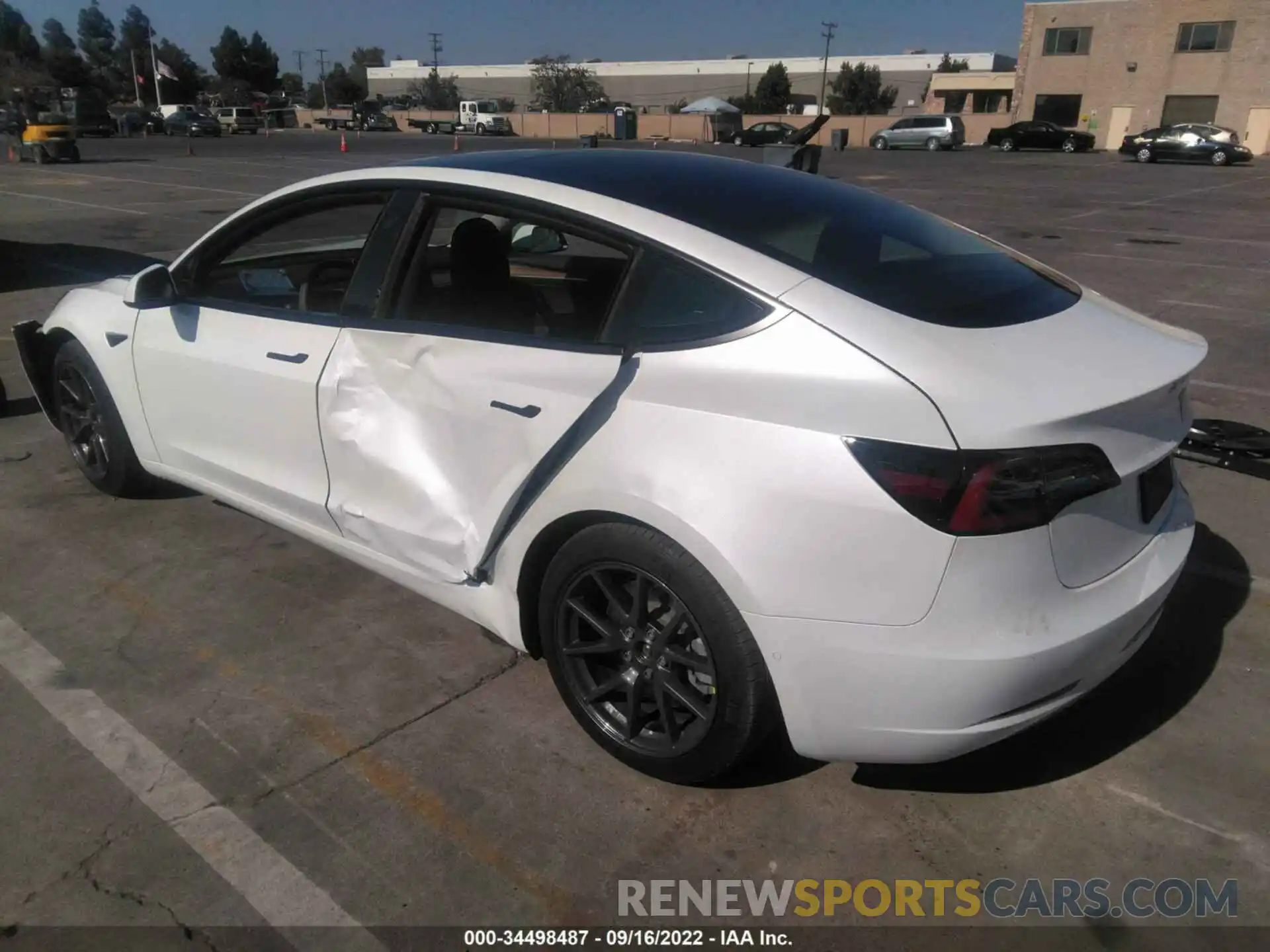 3 Photograph of a damaged car 5YJ3E1EB4MF036327 TESLA MODEL 3 2021