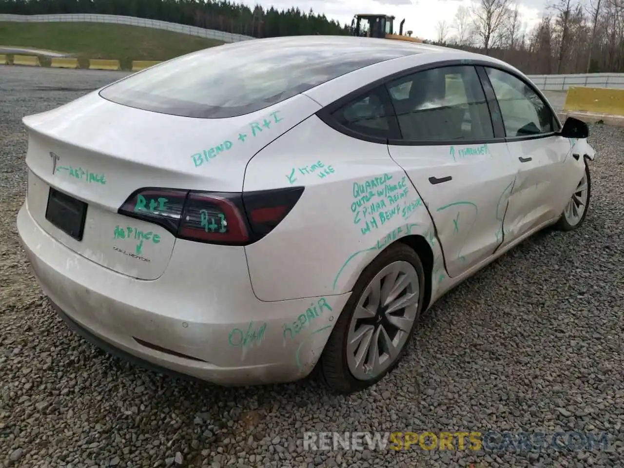 4 Photograph of a damaged car 5YJ3E1EB4MF036943 TESLA MODEL 3 2021