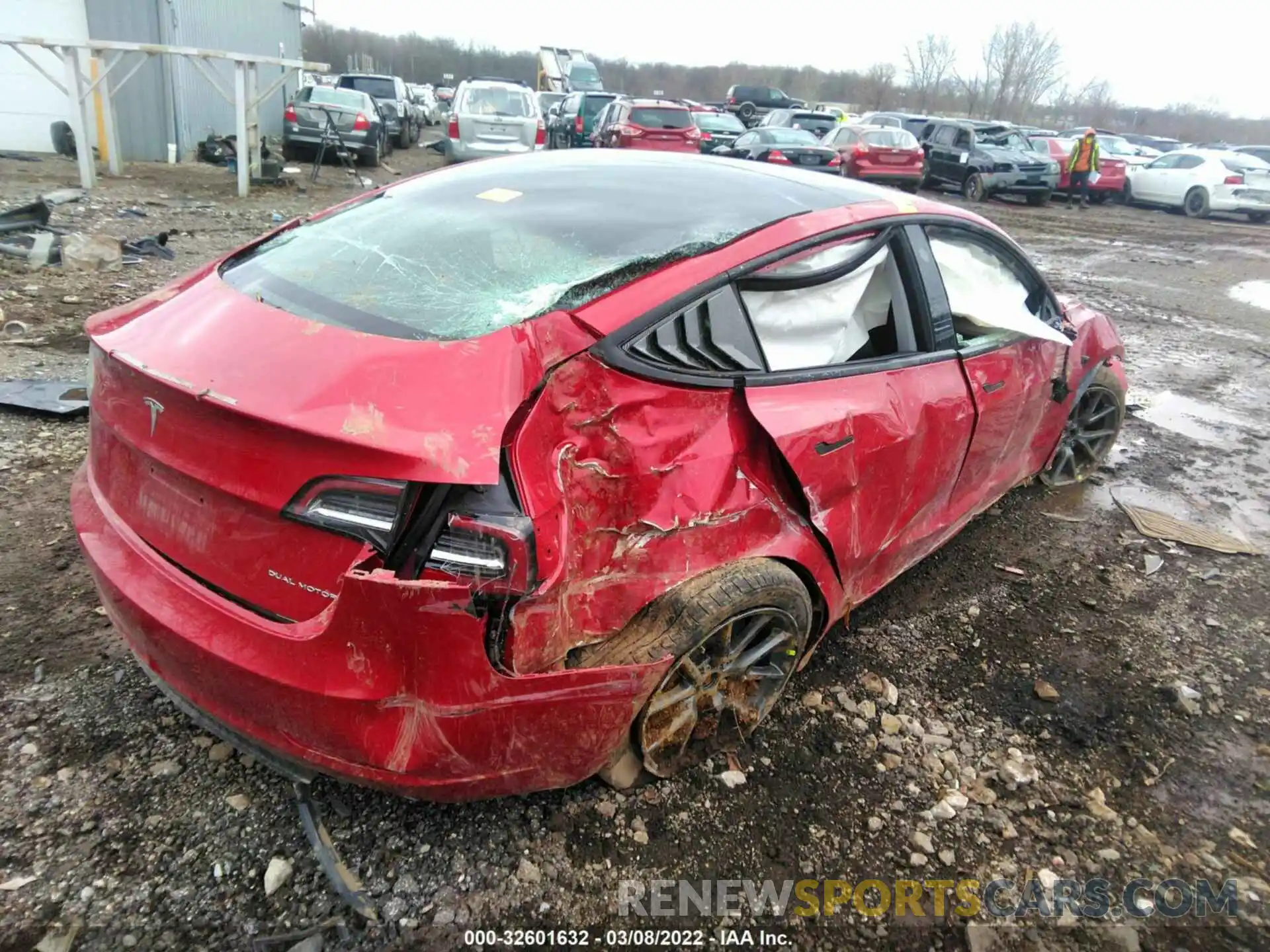 4 Photograph of a damaged car 5YJ3E1EB4MF067335 TESLA MODEL 3 2021