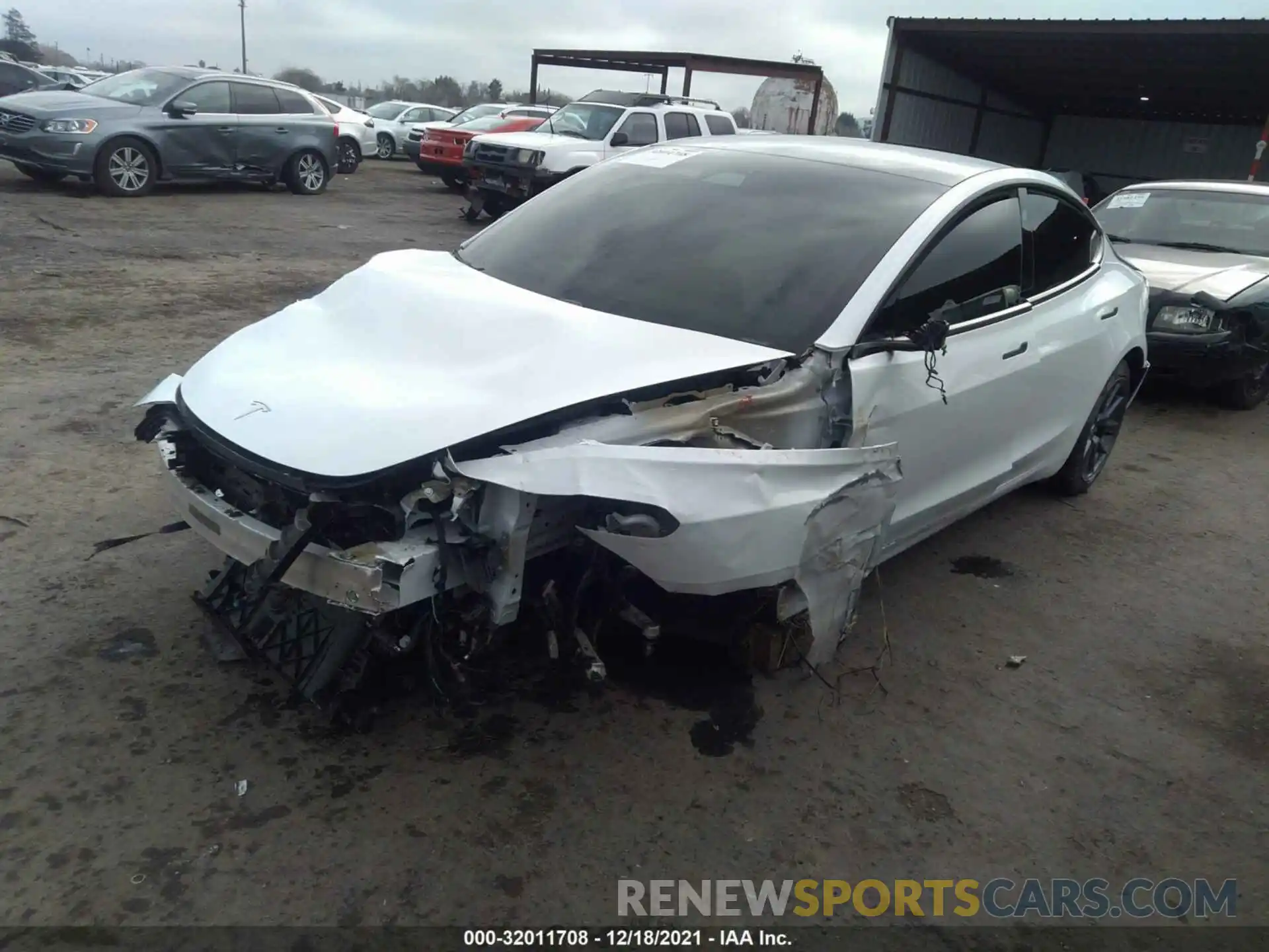 2 Photograph of a damaged car 5YJ3E1EB4MF083793 TESLA MODEL 3 2021