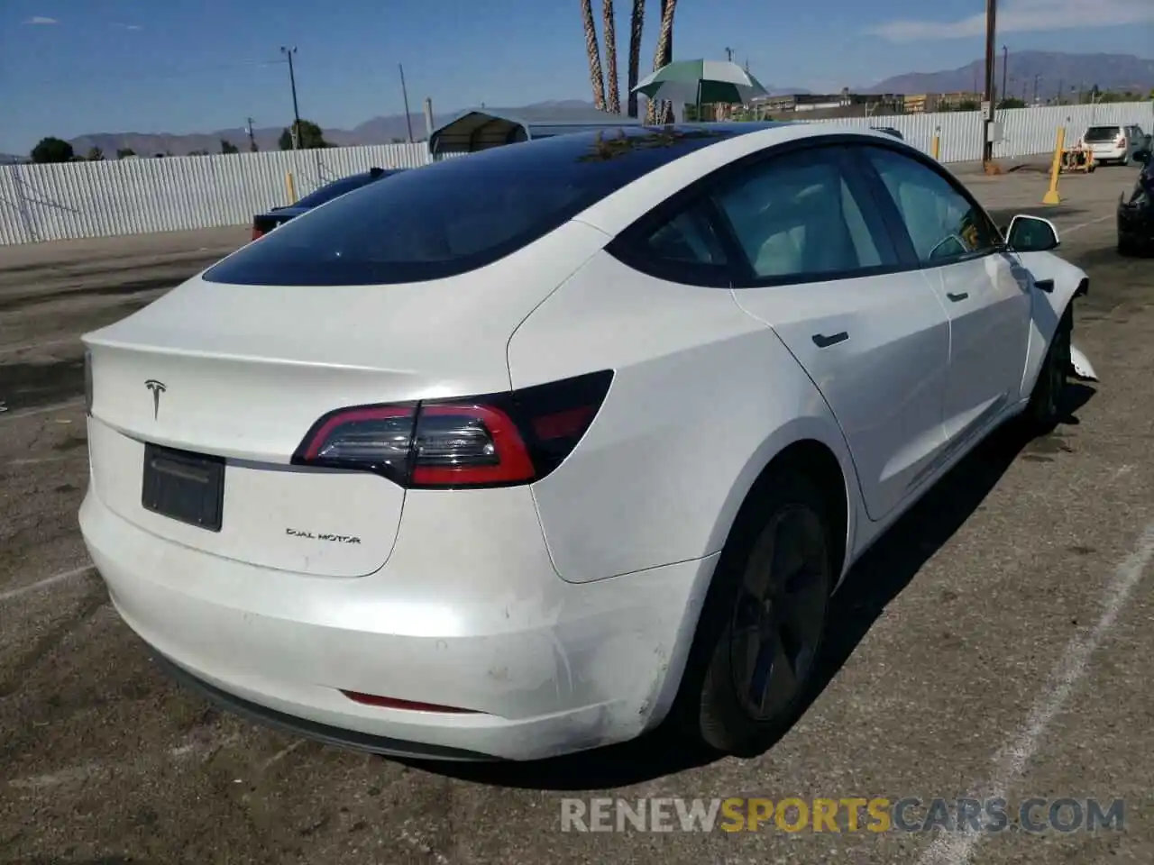 4 Photograph of a damaged car 5YJ3E1EB4MF150358 TESLA MODEL 3 2021