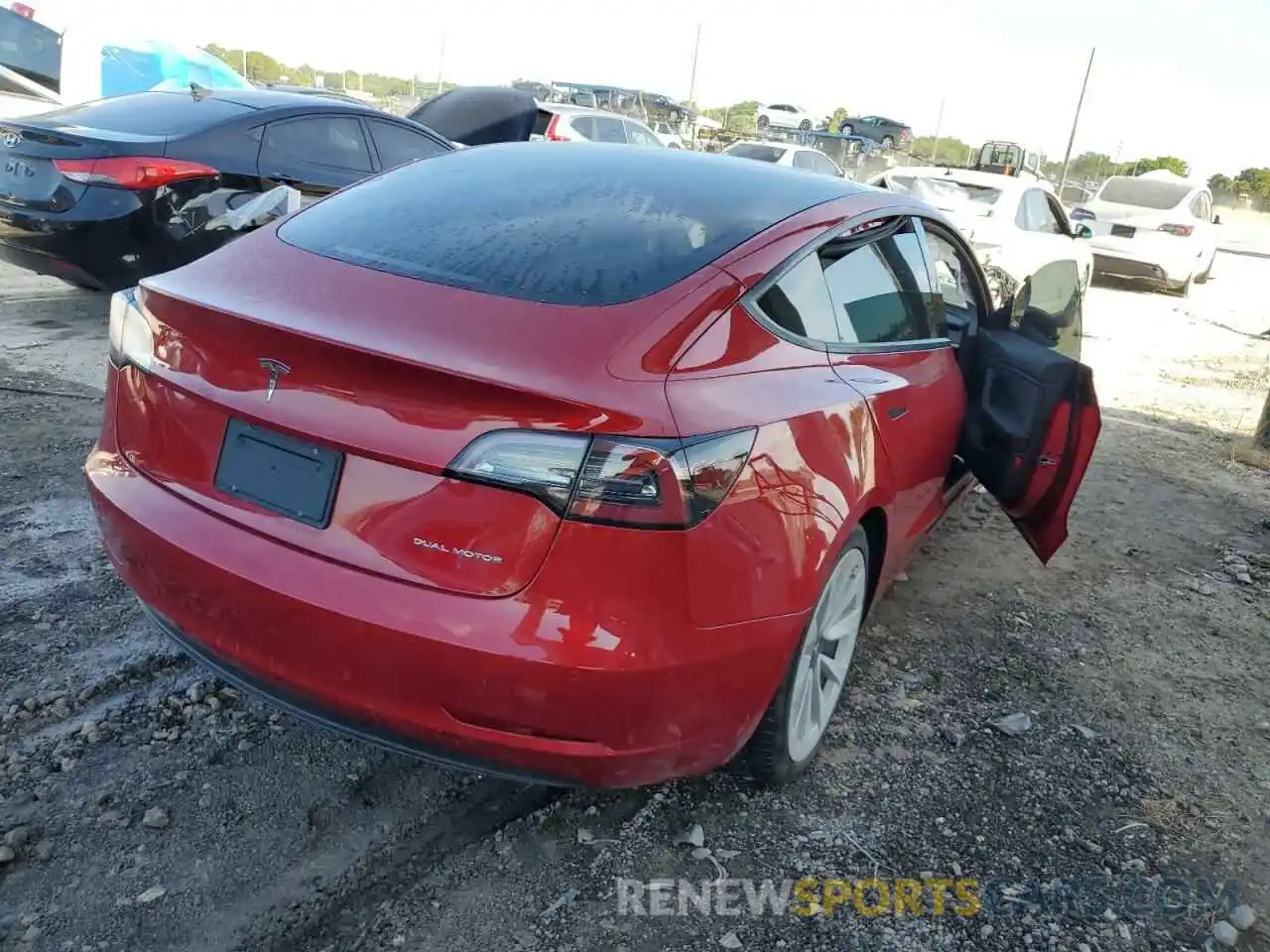 4 Photograph of a damaged car 5YJ3E1EB4MF849280 TESLA MODEL 3 2021