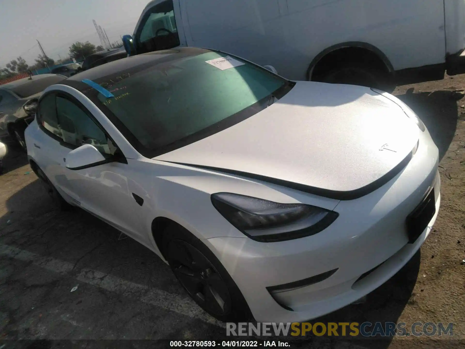 1 Photograph of a damaged car 5YJ3E1EB4MF852793 TESLA MODEL 3 2021