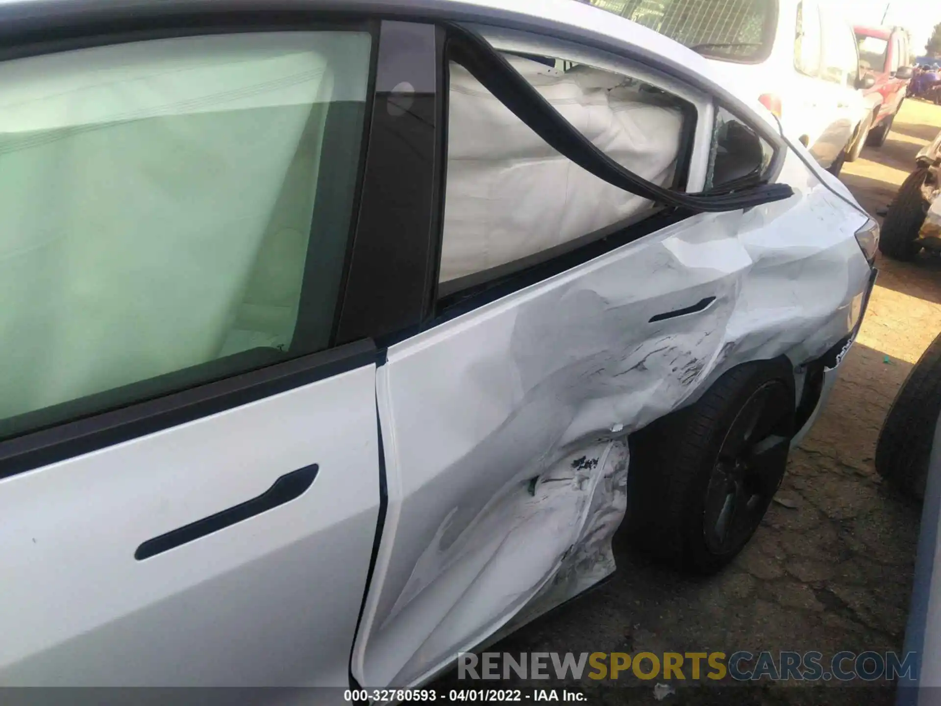 6 Photograph of a damaged car 5YJ3E1EB4MF852793 TESLA MODEL 3 2021