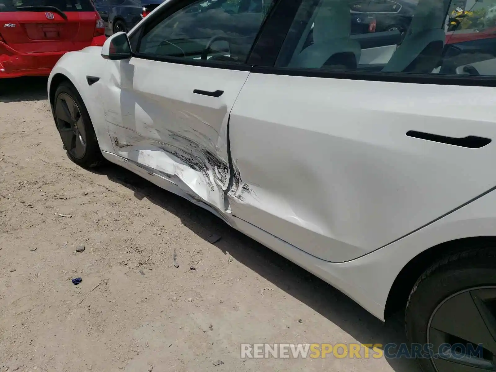 10 Photograph of a damaged car 5YJ3E1EB4MF860263 TESLA MODEL 3 2021