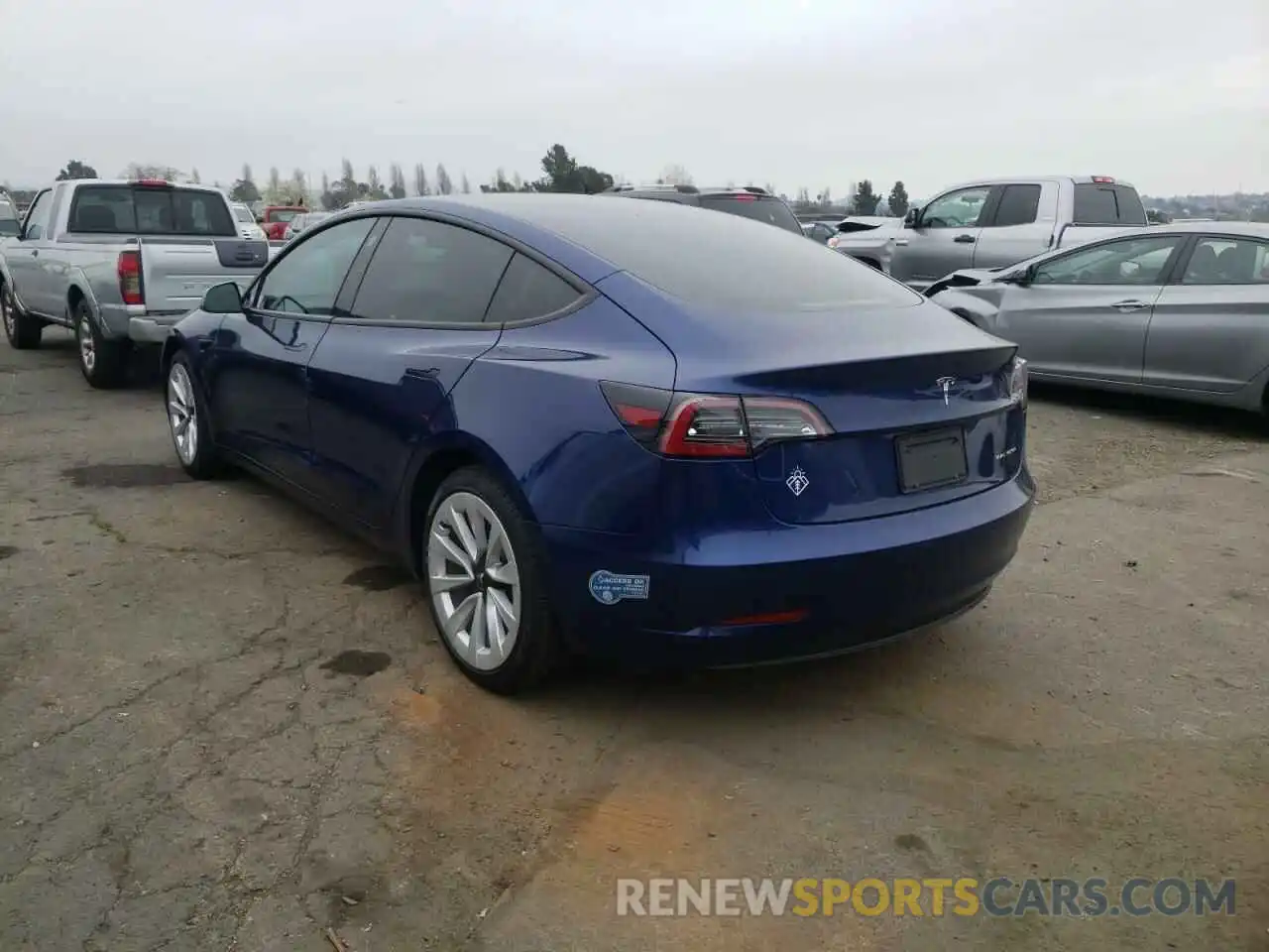 3 Photograph of a damaged car 5YJ3E1EB4MF865222 TESLA MODEL 3 2021