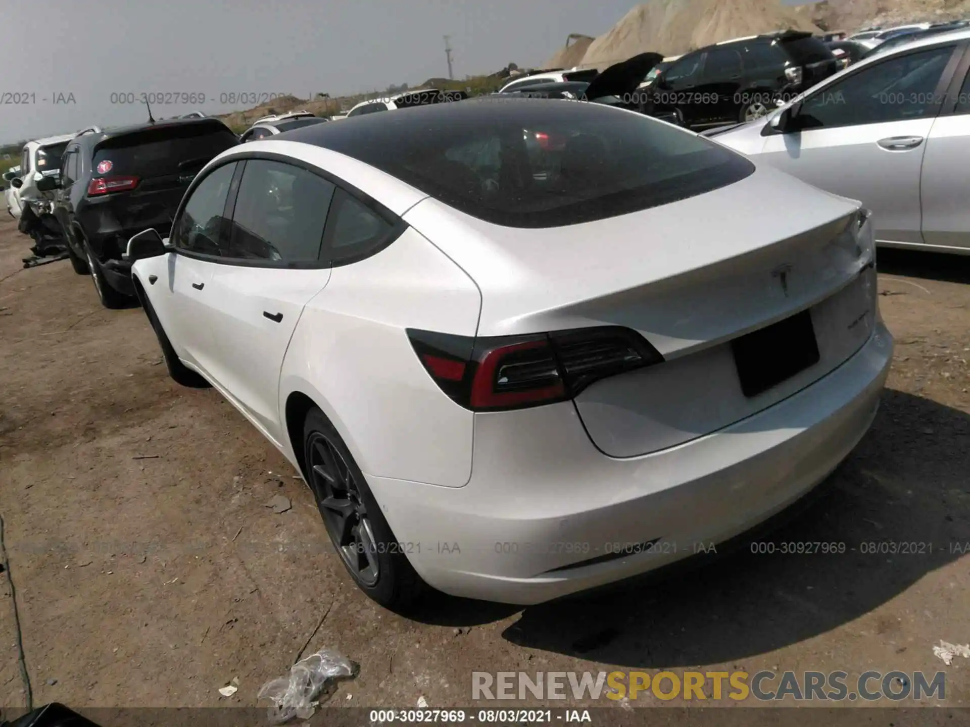 3 Photograph of a damaged car 5YJ3E1EB4MF928321 TESLA MODEL 3 2021