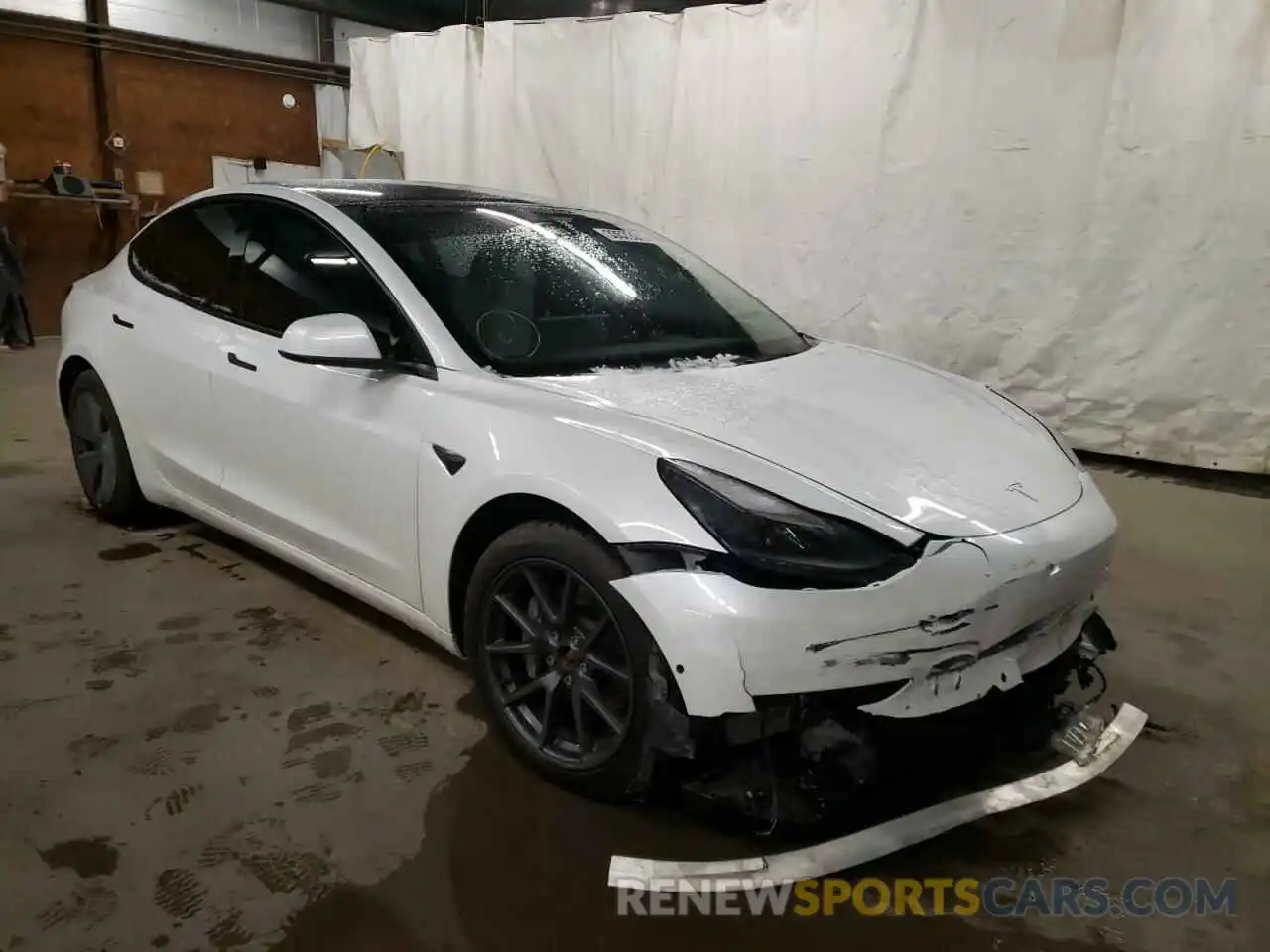 1 Фотография поврежденного автомобиля 5YJ3E1EB4MF948049 TESLA MODEL 3 2021