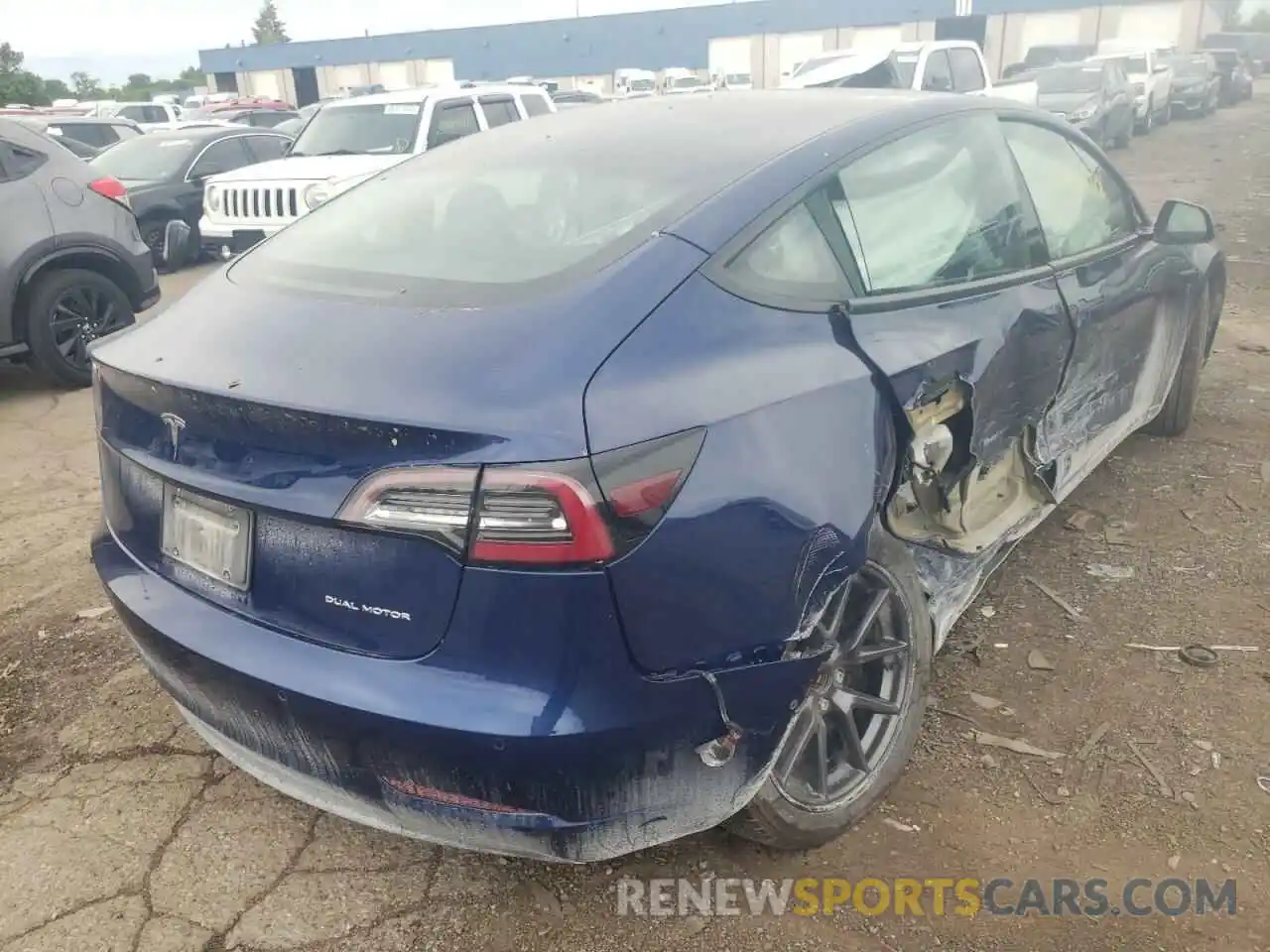 4 Photograph of a damaged car 5YJ3E1EB4MF960539 TESLA MODEL 3 2021